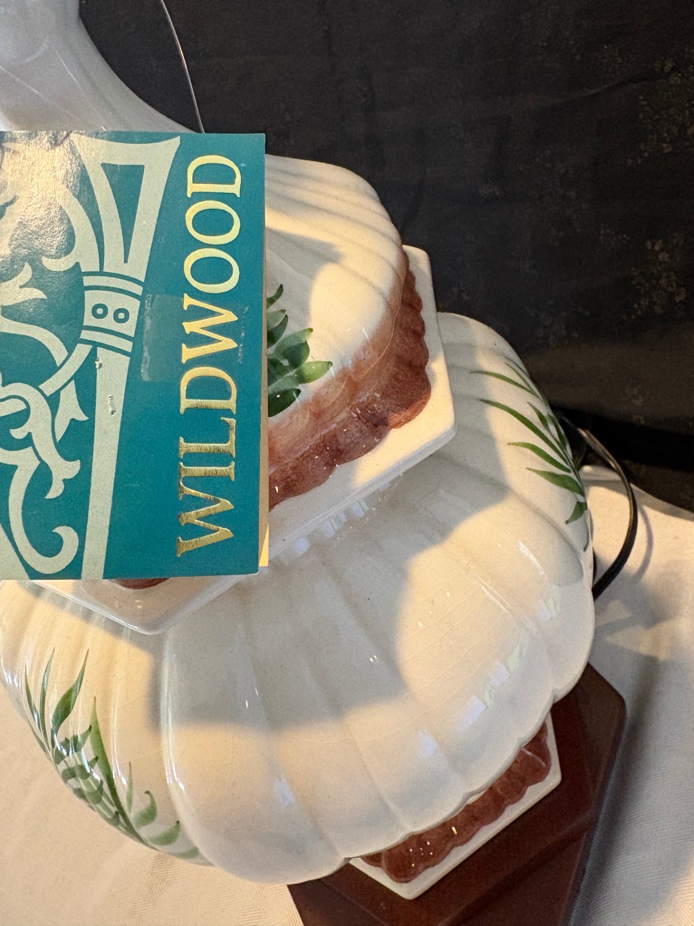 Wildwood Palm Frond Themed Porcelain Lamp, Brand New - image 3 of 5