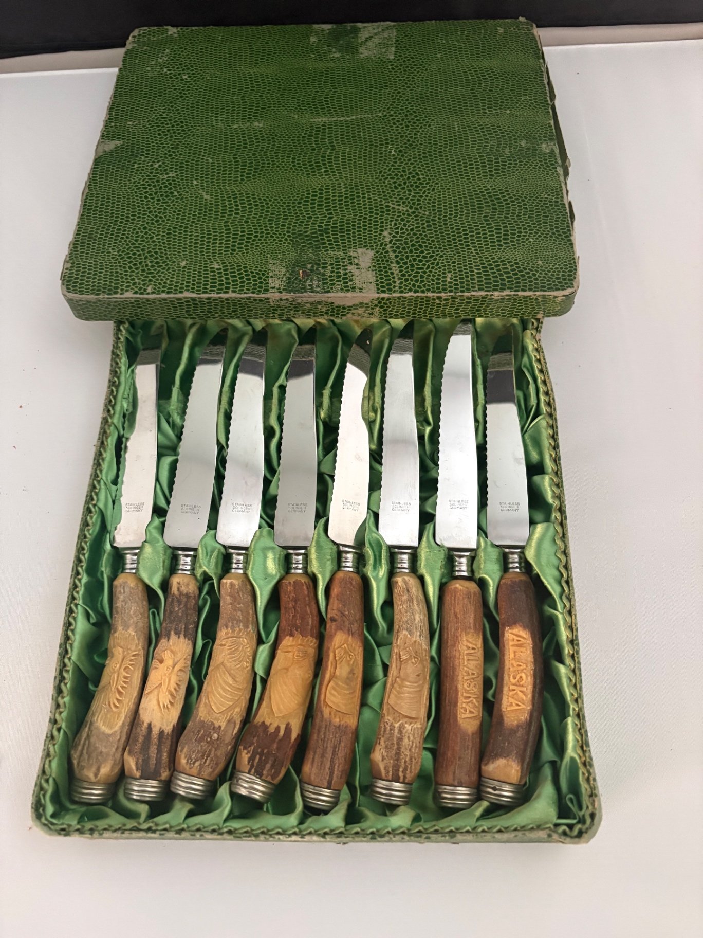 Vintage Solingen Carved Stag Antler  Steak Knives , “Alaska” Theme - image 3 of 7