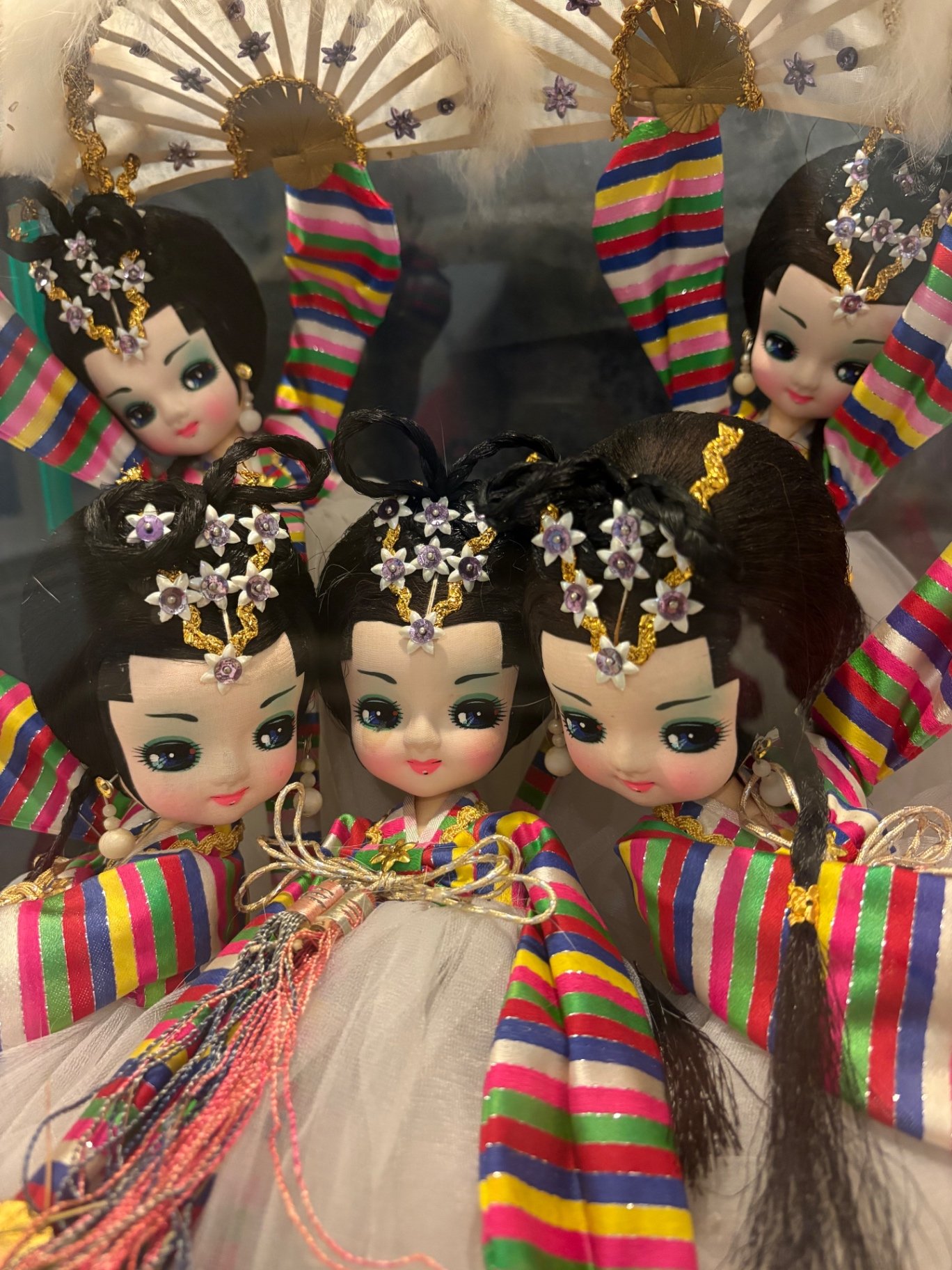 Korean “Big Eyes” Doll Display - image 2 of 4