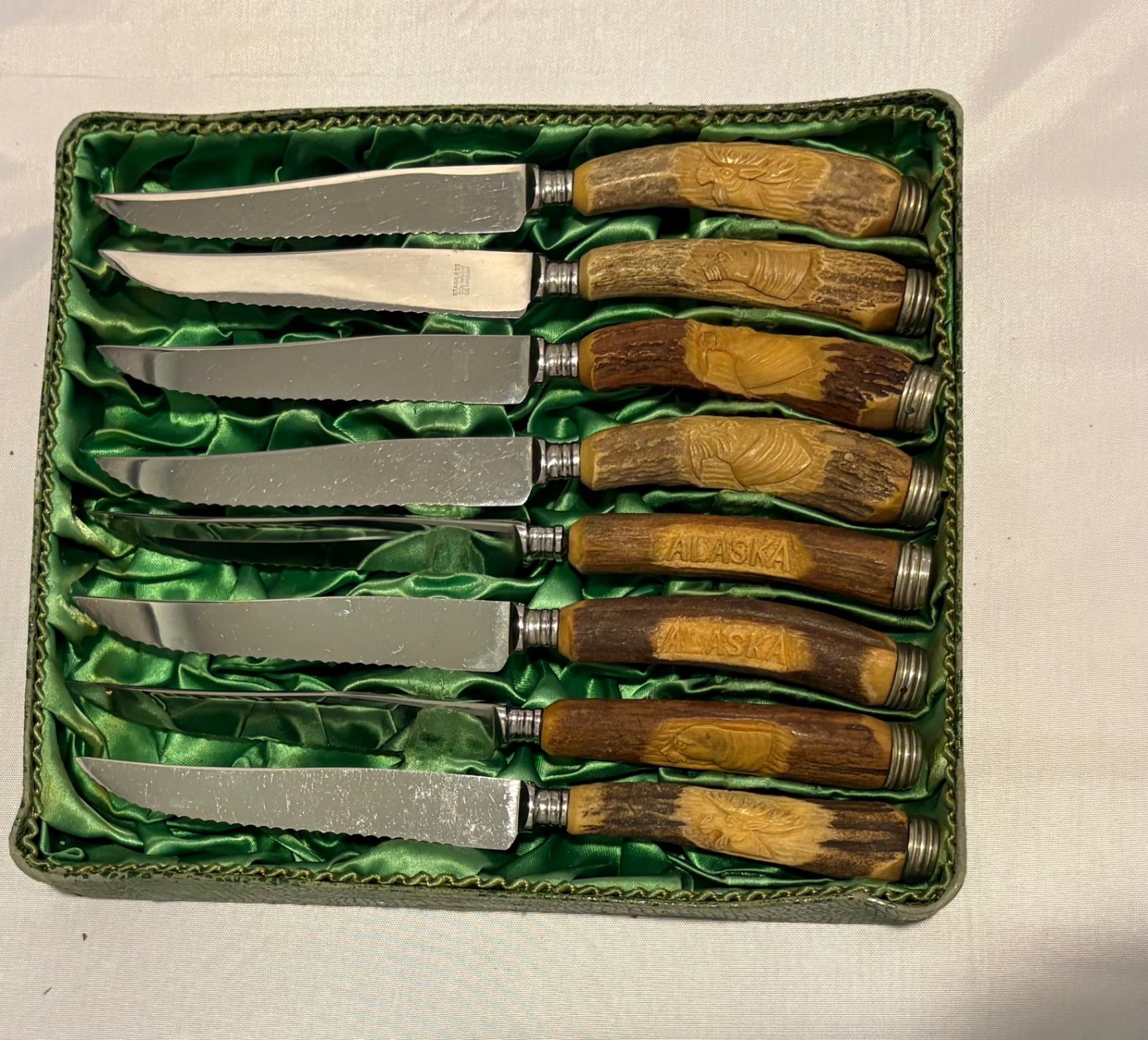 Vintage Solingen Carved Stag Antler  Steak Knives , “Alaska” Theme - image 4 of 7