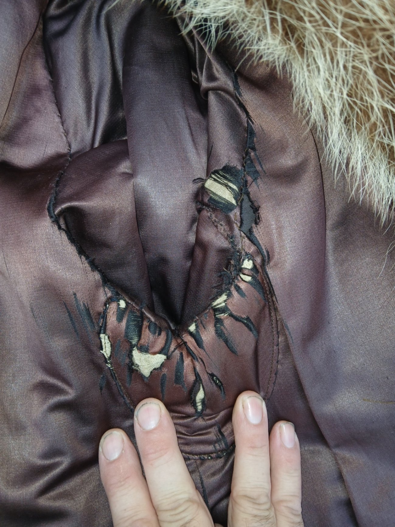 Men’s Vintage  Full Length Raccoon Coat  - image 8 of 8