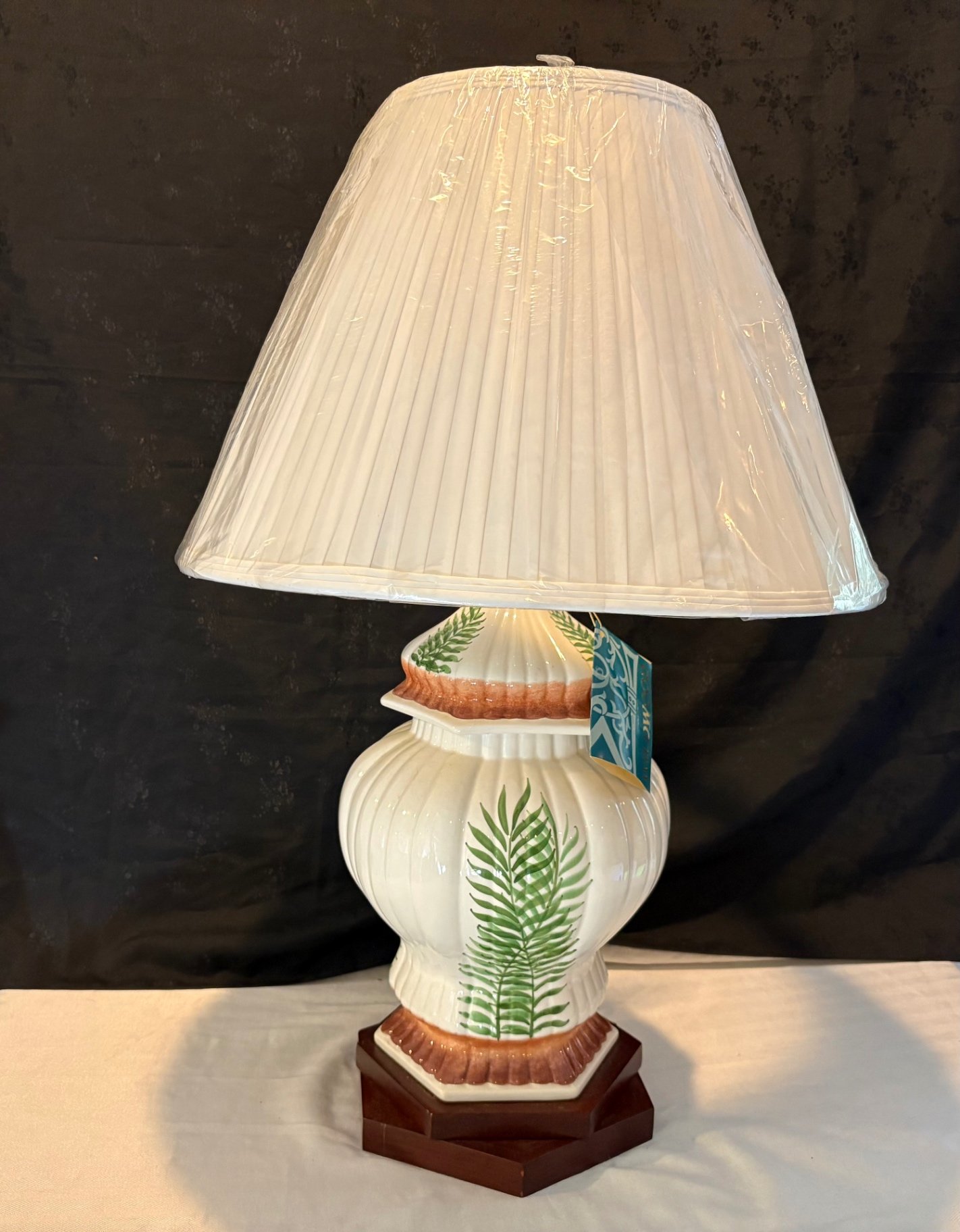 Wildwood Palm Frond Themed Porcelain Lamp, Brand New - image 1 of 5