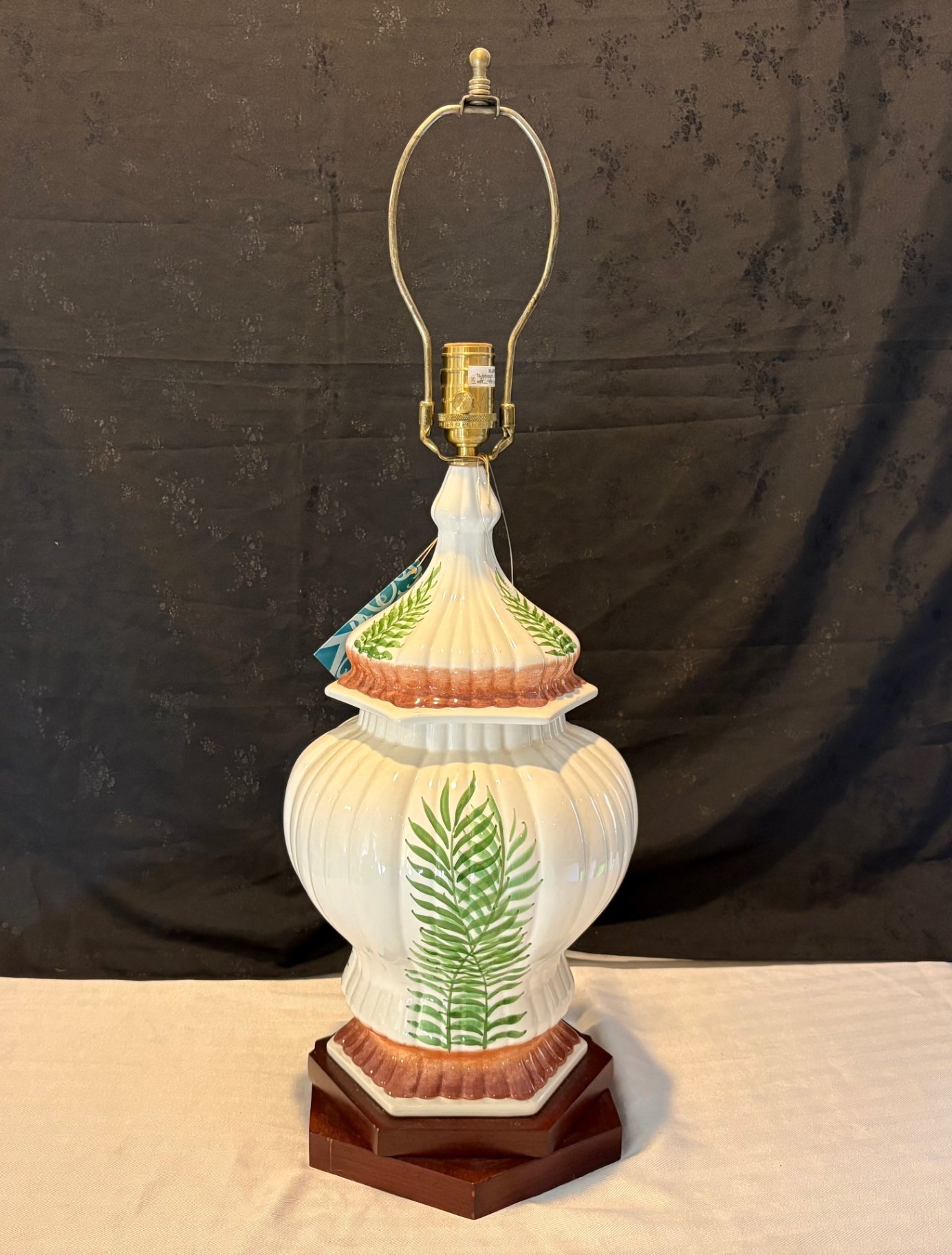 Wildwood Palm Frond Themed Porcelain Lamp, Brand New - image 2 of 5