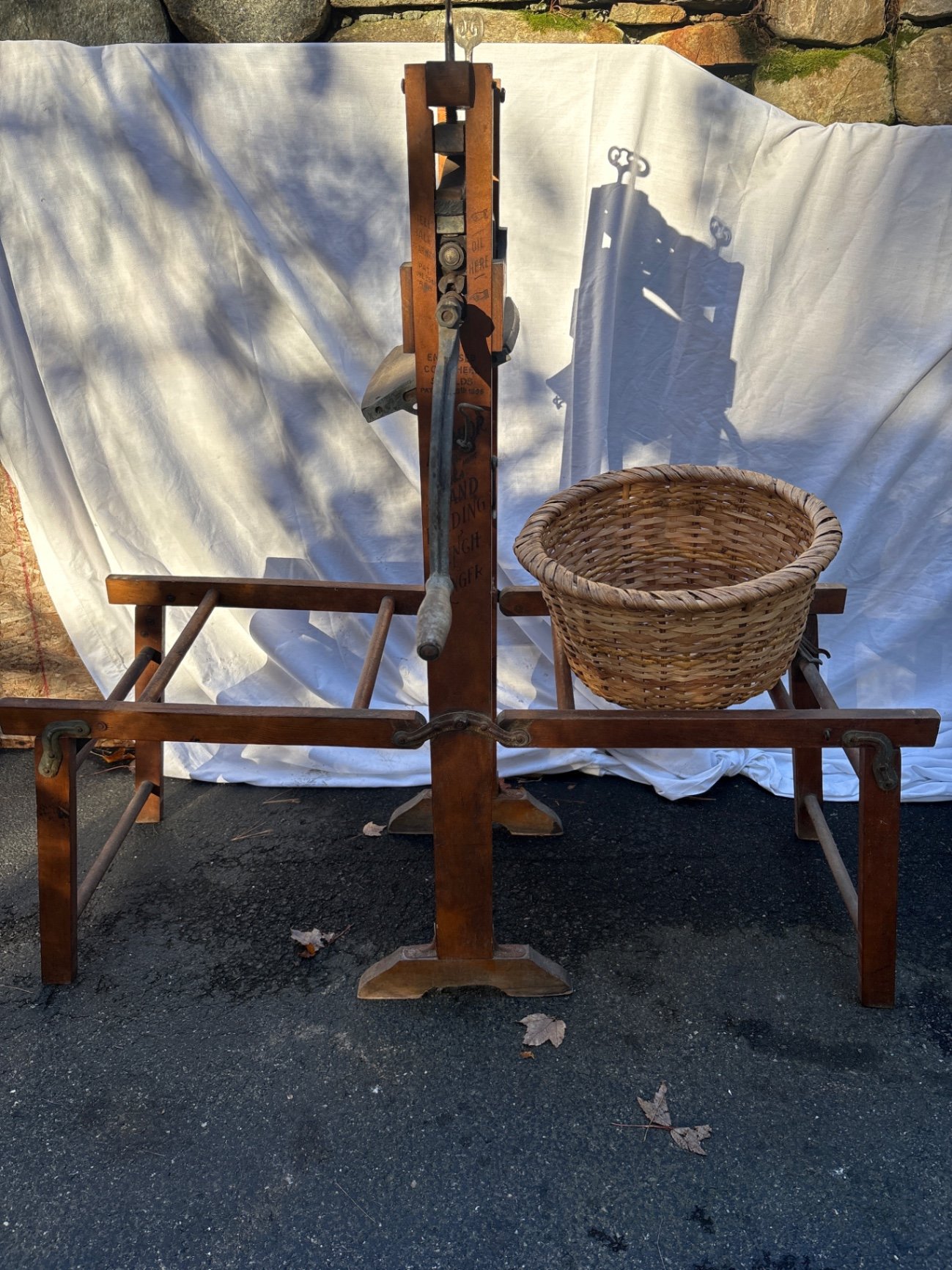 Antique Anchor Brand Folding Bench Wringer - image 1 of 4