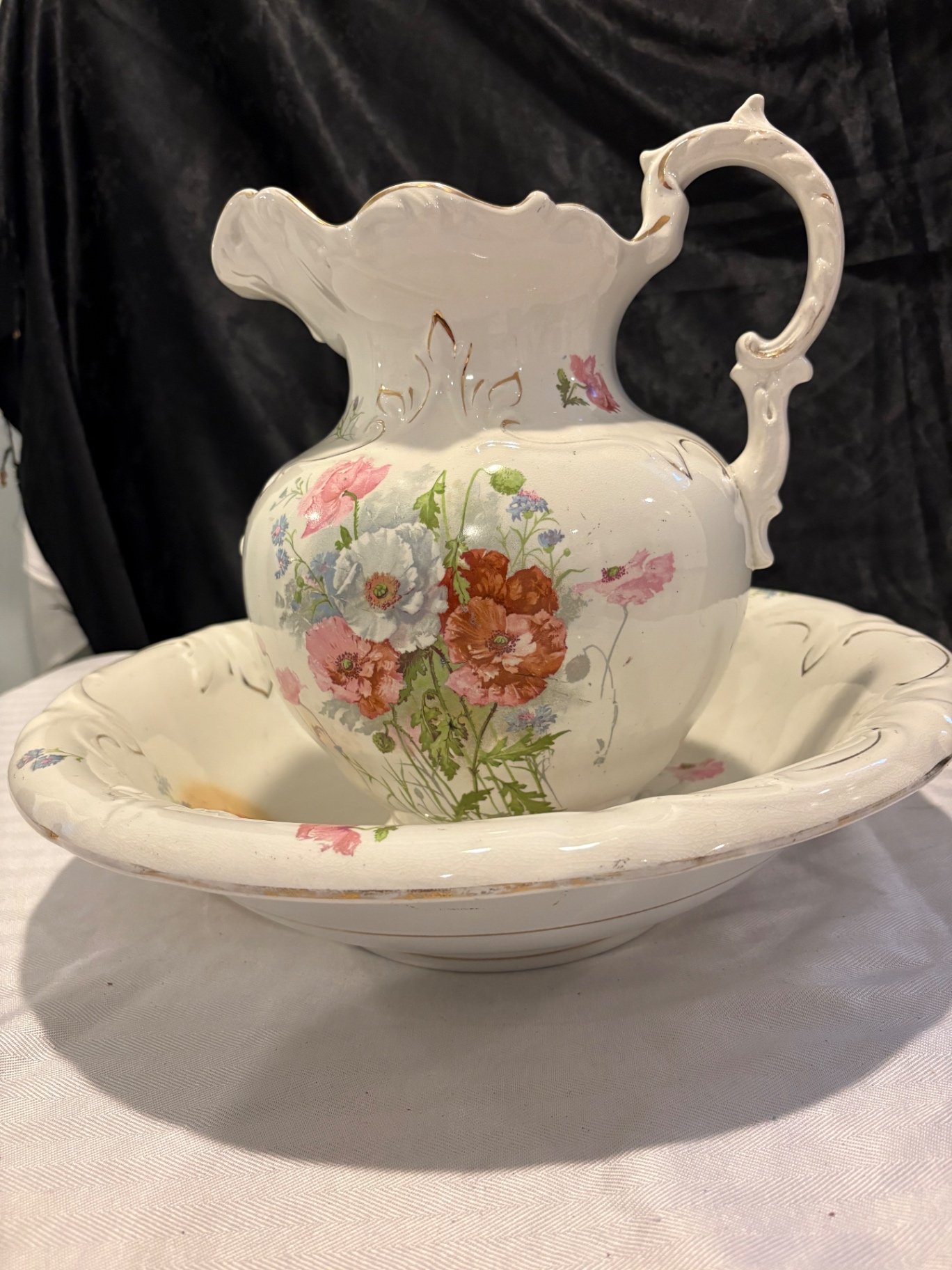 Antique Etruria Mellor Chamber Pot w/ Wash Basin  - image 1 of 6