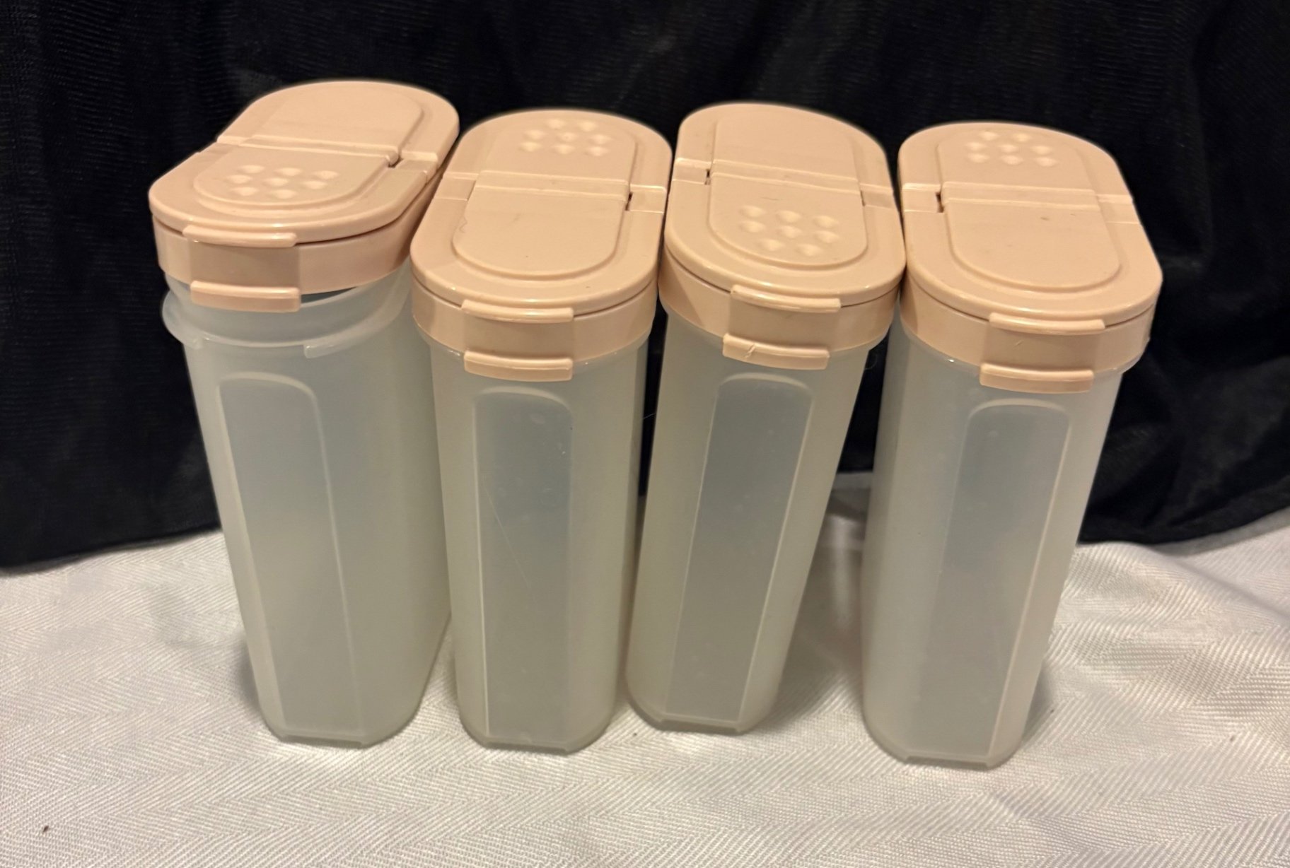 MCM Miscellaneous Kitchenware - image 15 of 17