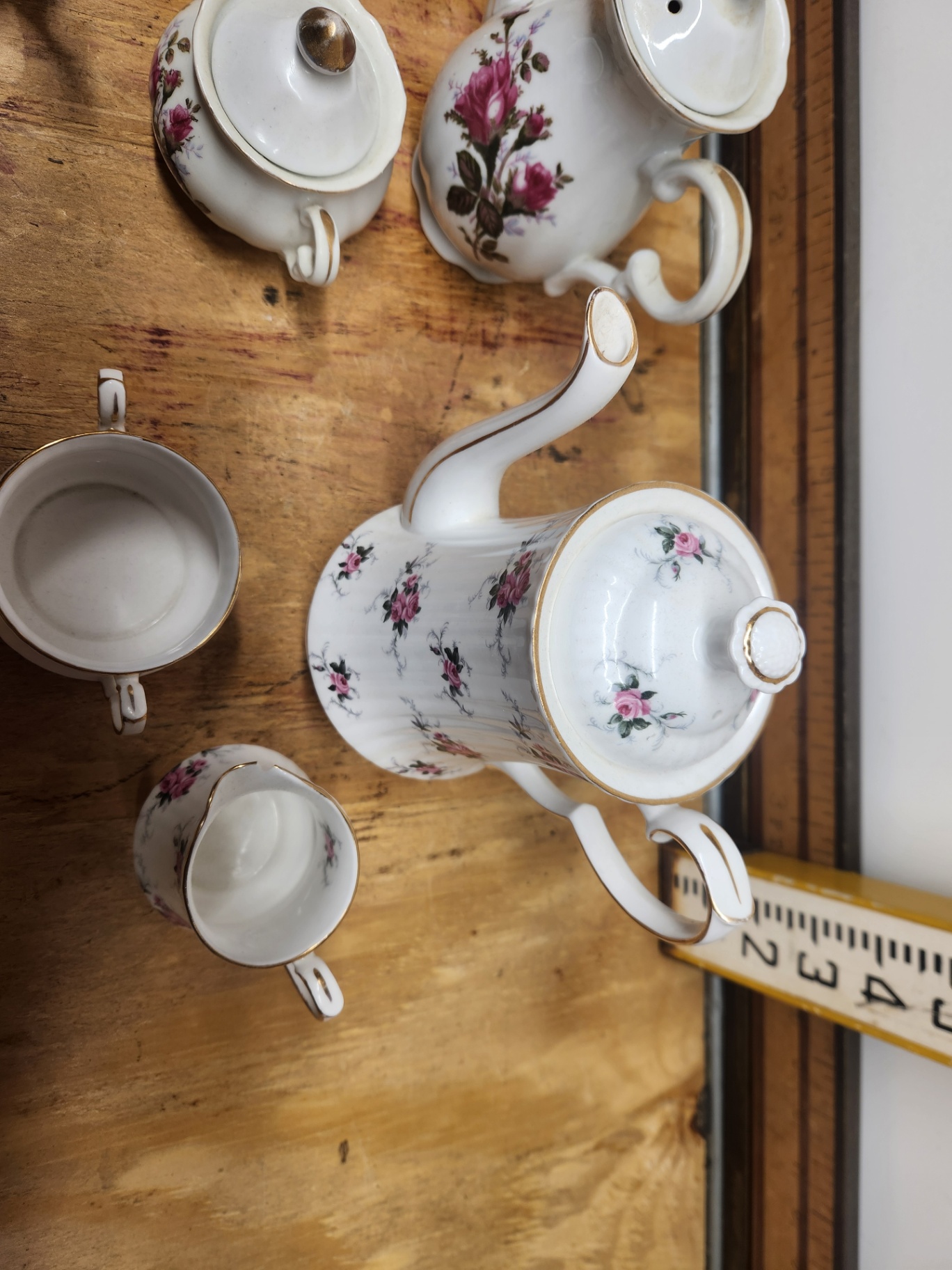Coffee & Tea Lot - image 8 of 10