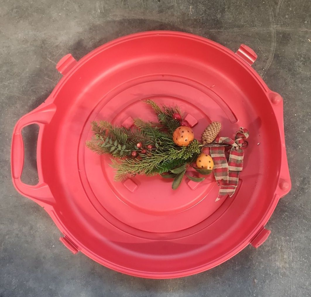 Wreath & Wreath Box Lot - image 8 of 8
