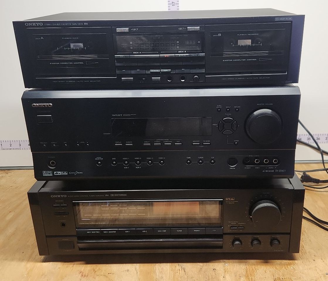 Onkyo Lot - image 1 of 22