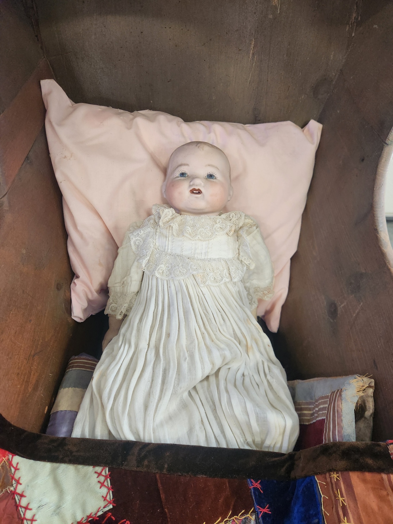 Cradle, Doll, Quilts & Pillow - image 2 of 24