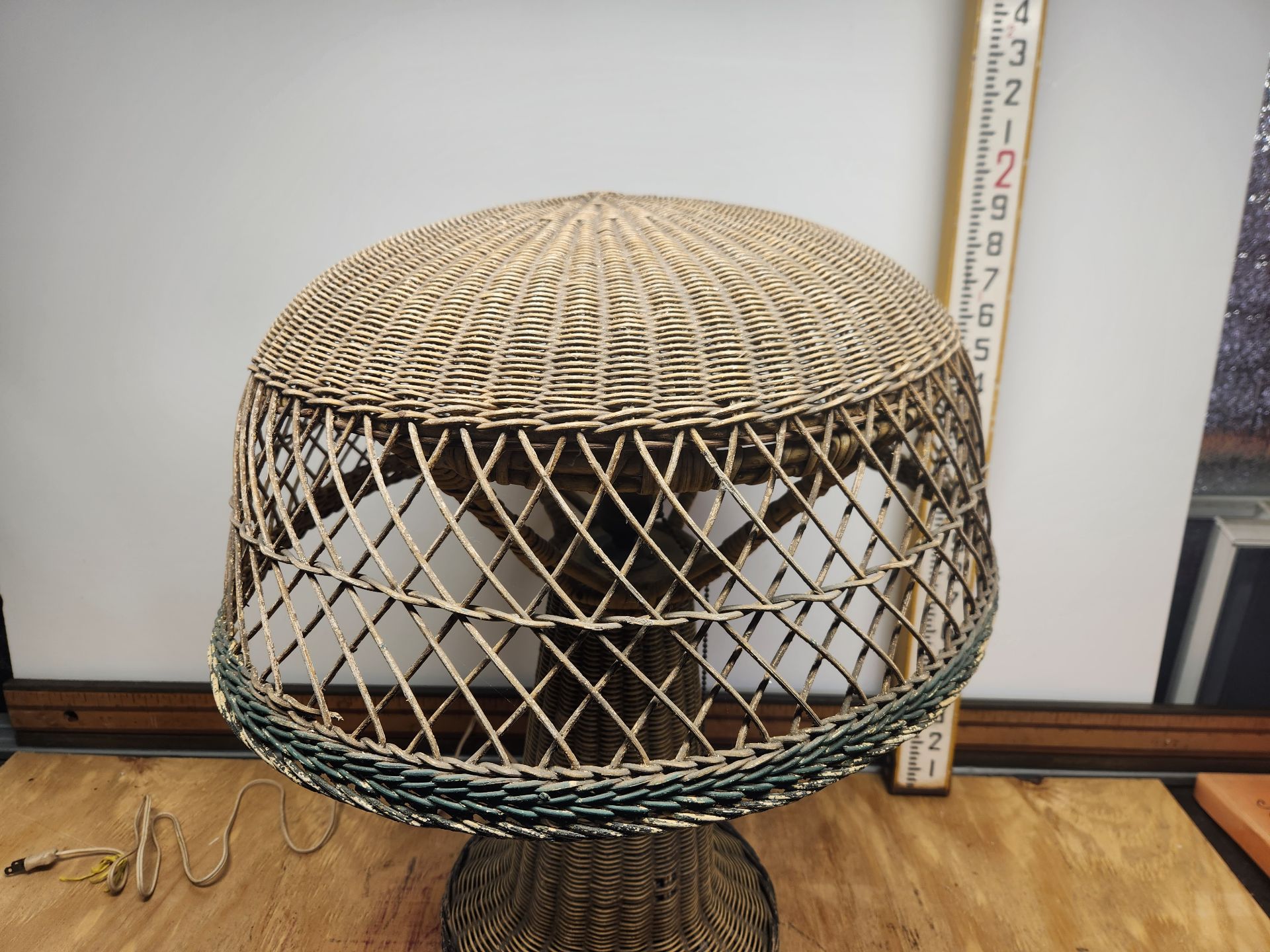 Wicker Lamp - image 3 of 10