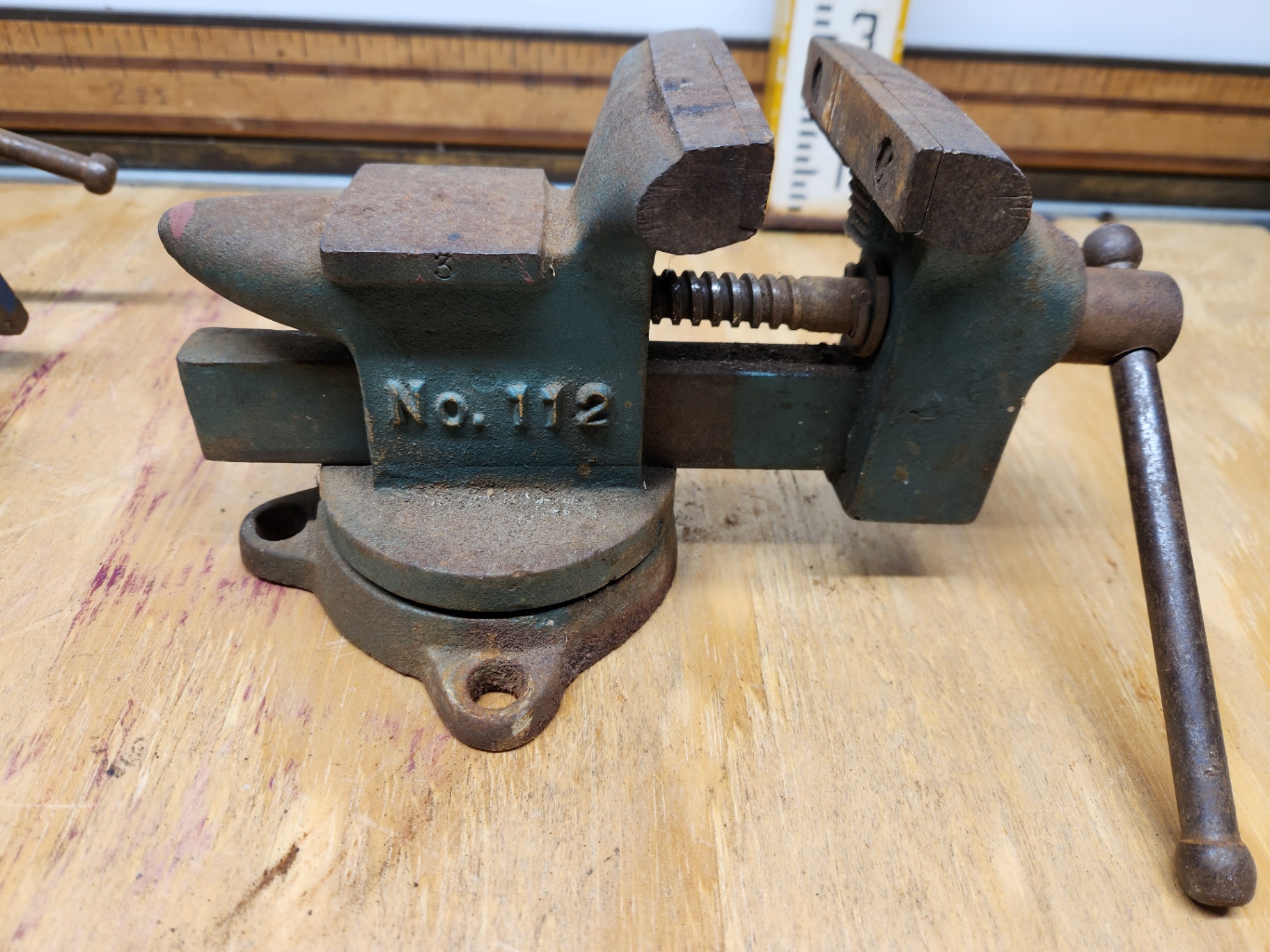 Vise Lot - image 9 of 11