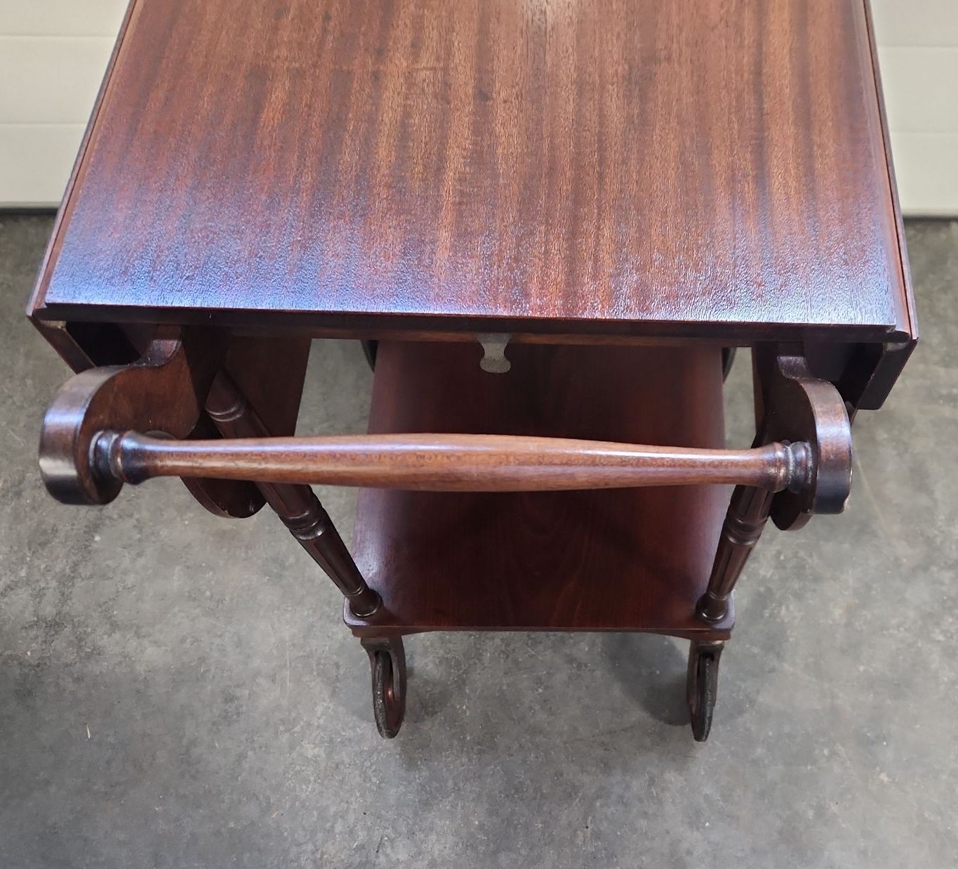 Vintage Grand Rapids Tea Cart - image 7 of 25