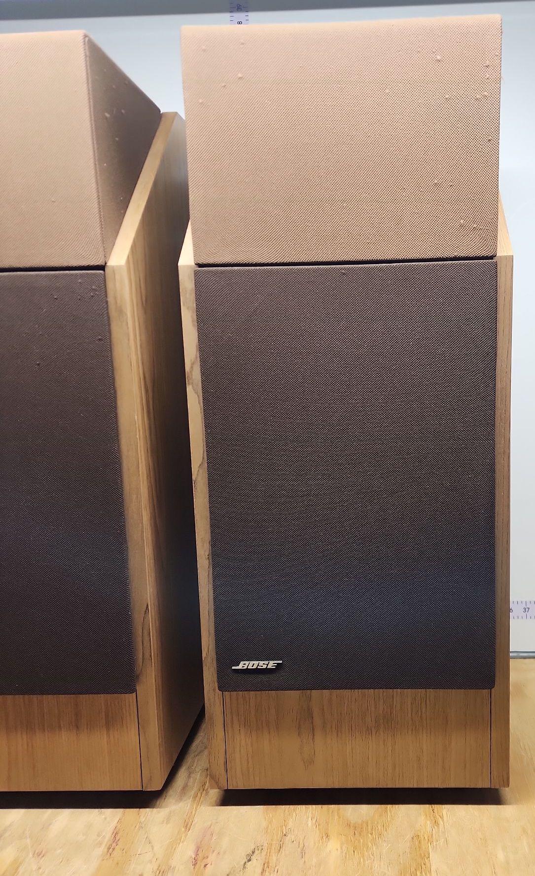 Bose 601 Series III Speakers - image 3 of 18