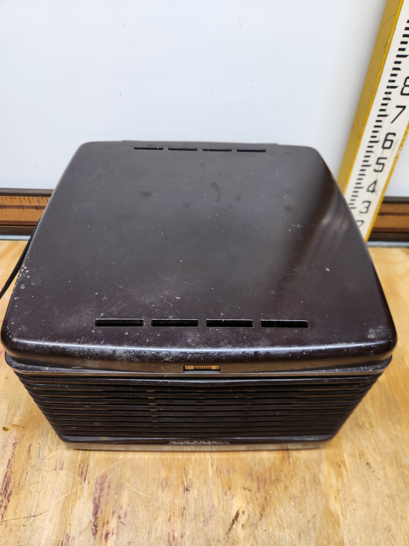 Vintage RCA Victor Victrola 45 Record Player Phonograph 45-EY-3 Bakelite  - image 8 of 10