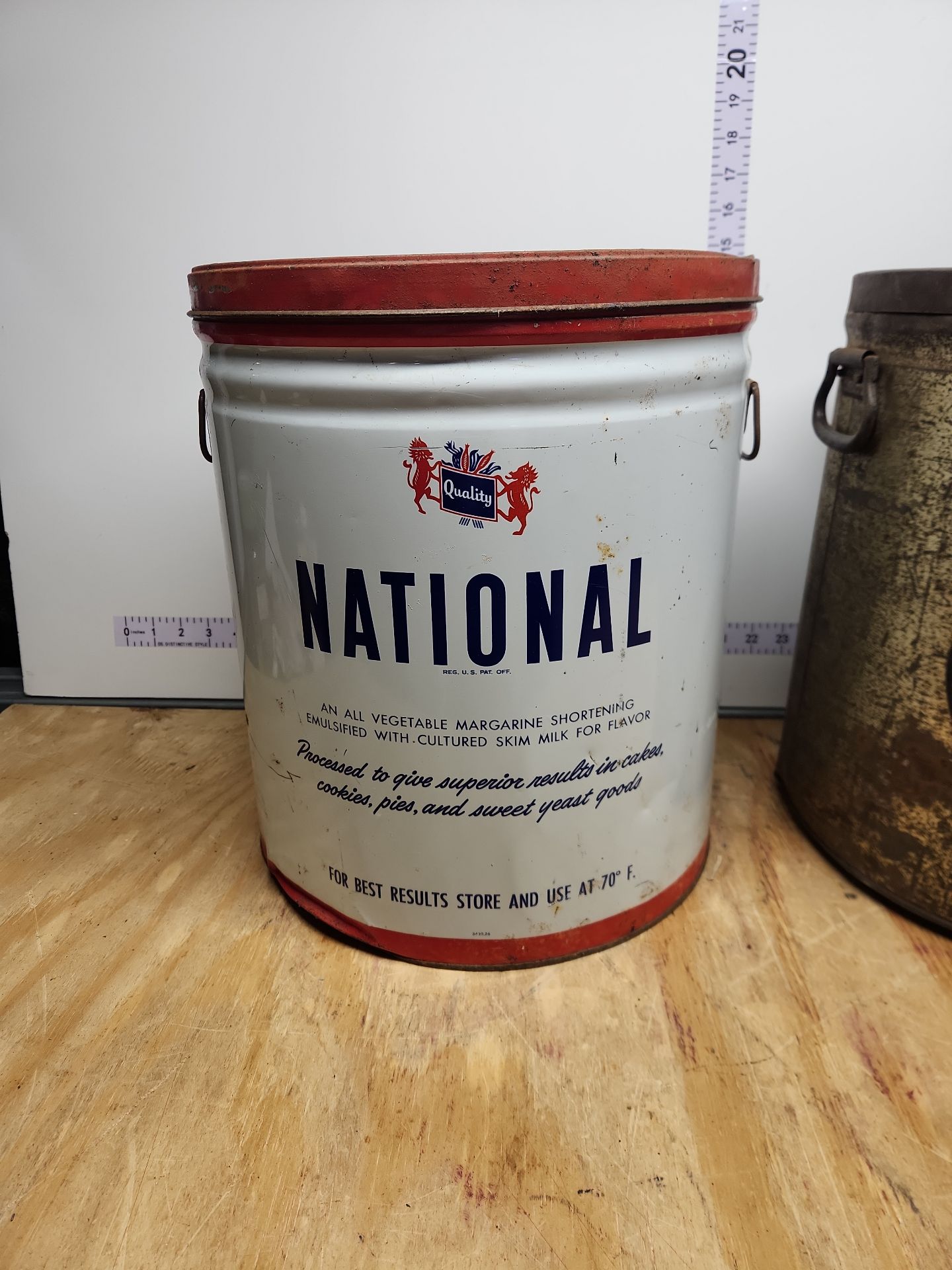 Shortening Tin Lot - image 6 of 11