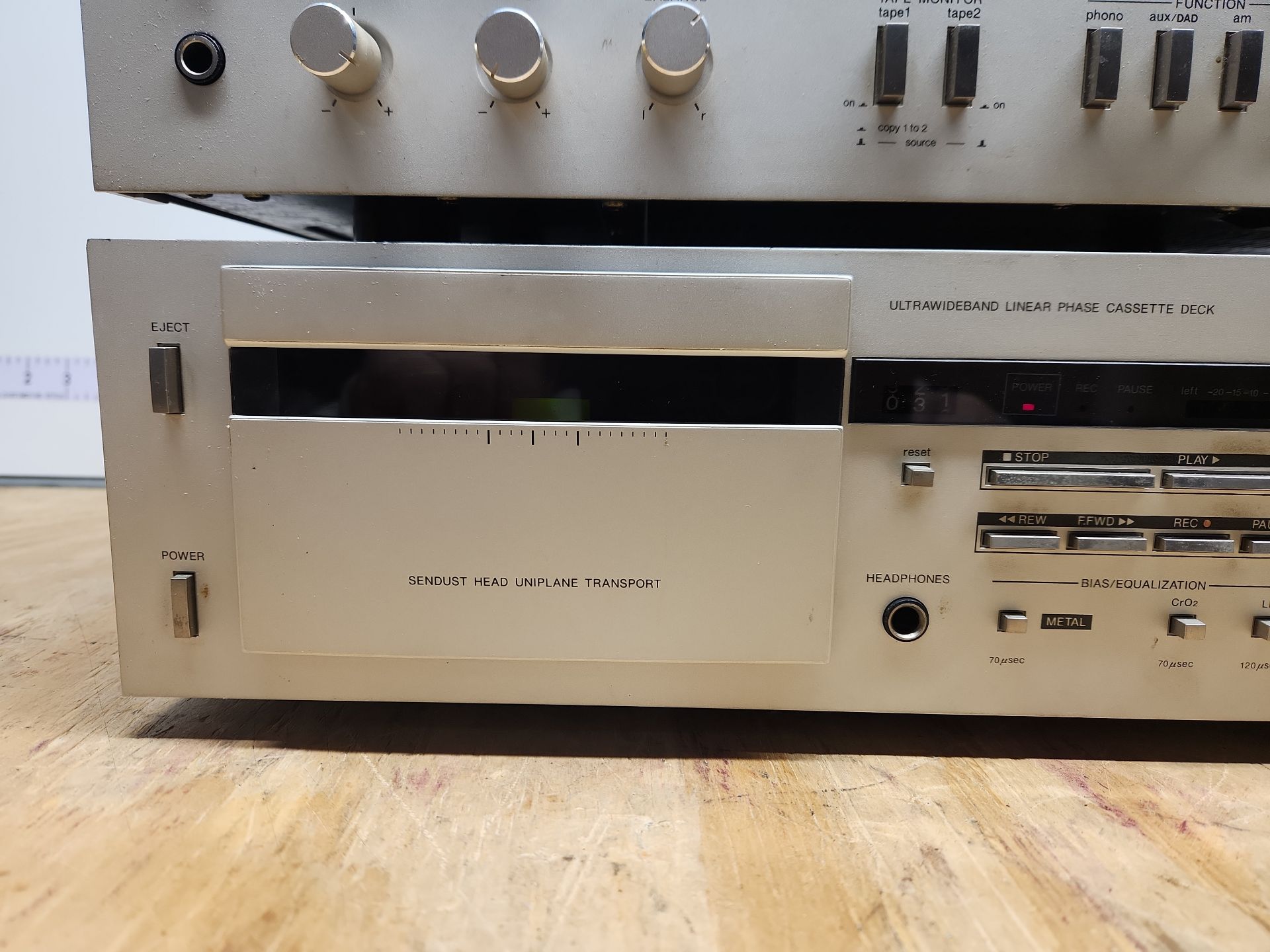 Harman/Kardon Lot - image 5 of 15