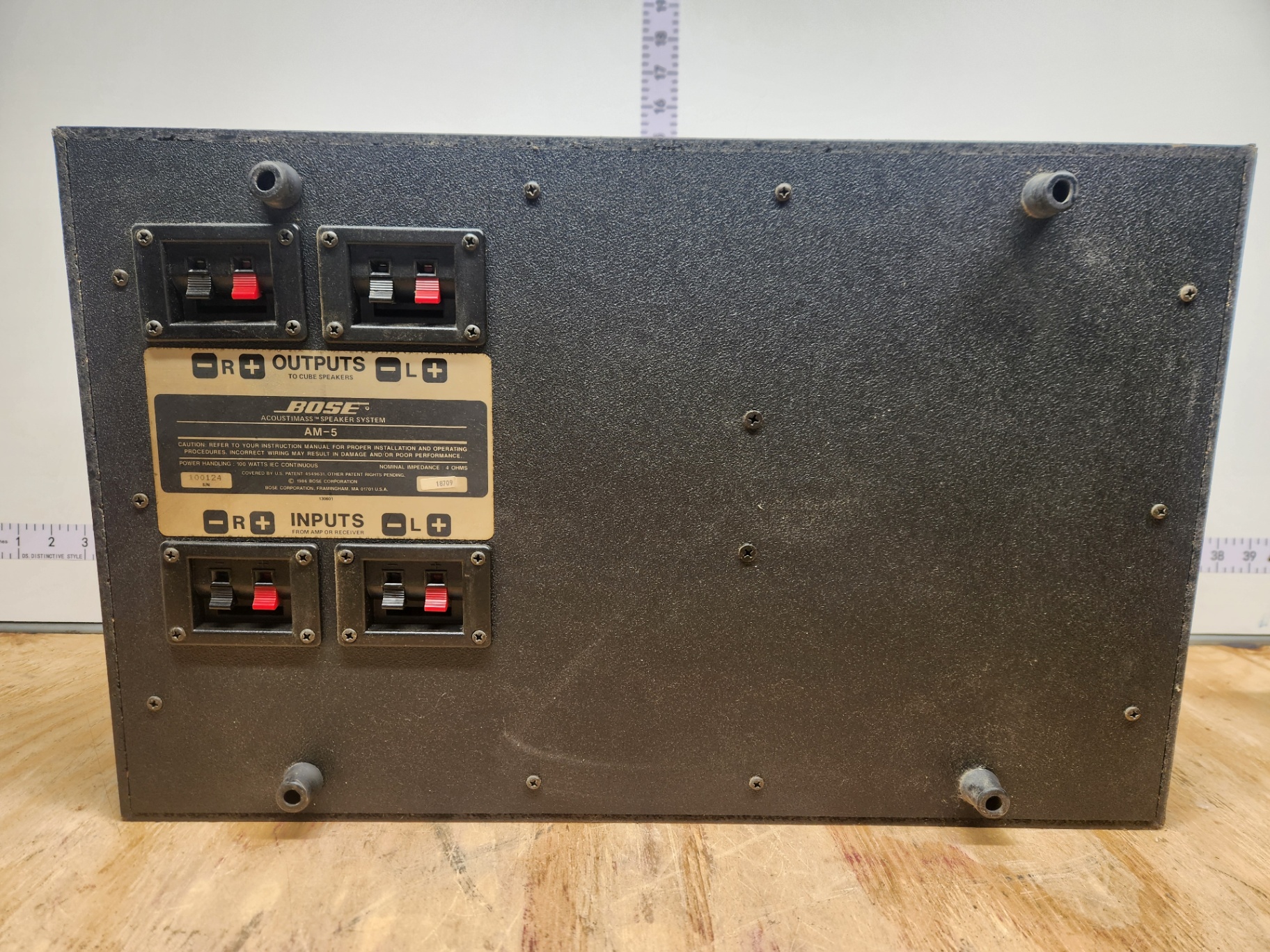 Bose AM-5 Acoustimass cube speaker system - image 7 of 10