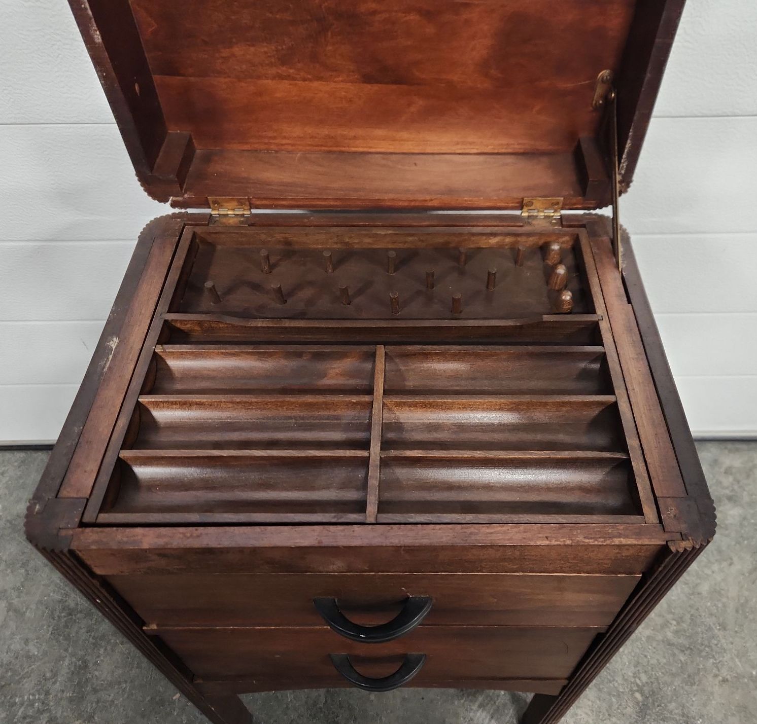 Vintage Sewing Stand - image 3 of 16