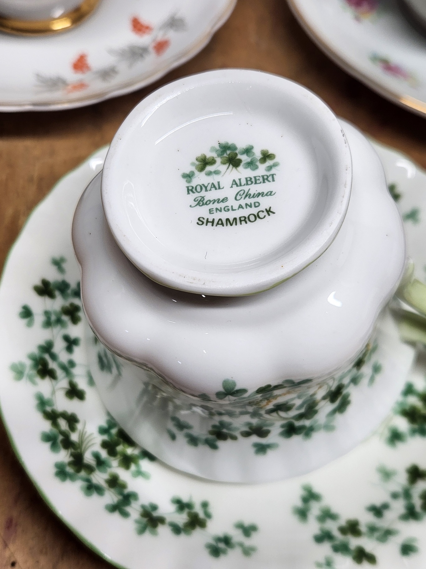 Cups & Saucers - image 11 of 15