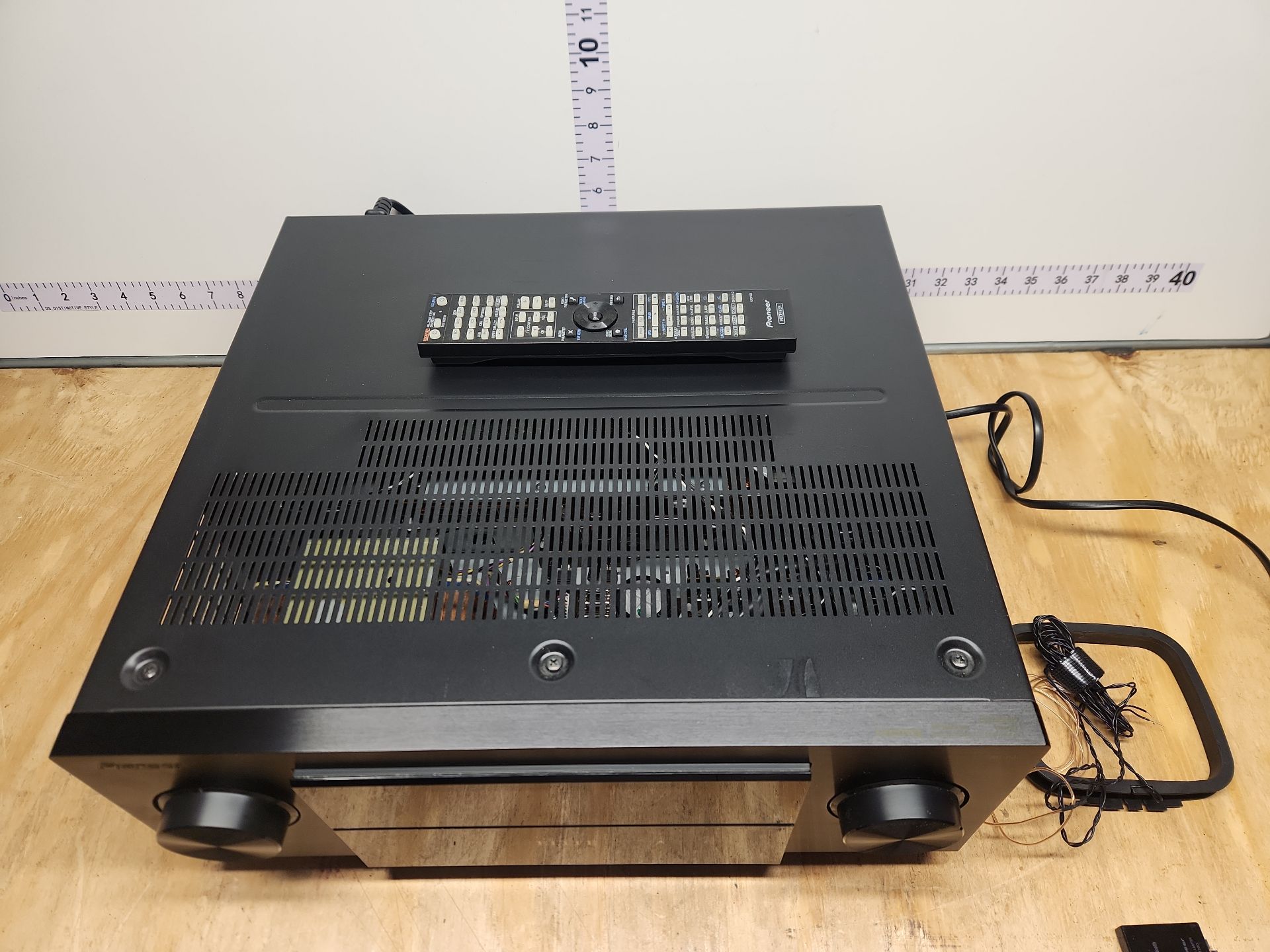 Pioneer Elite SC-63 AV Receiver - image 4 of 11