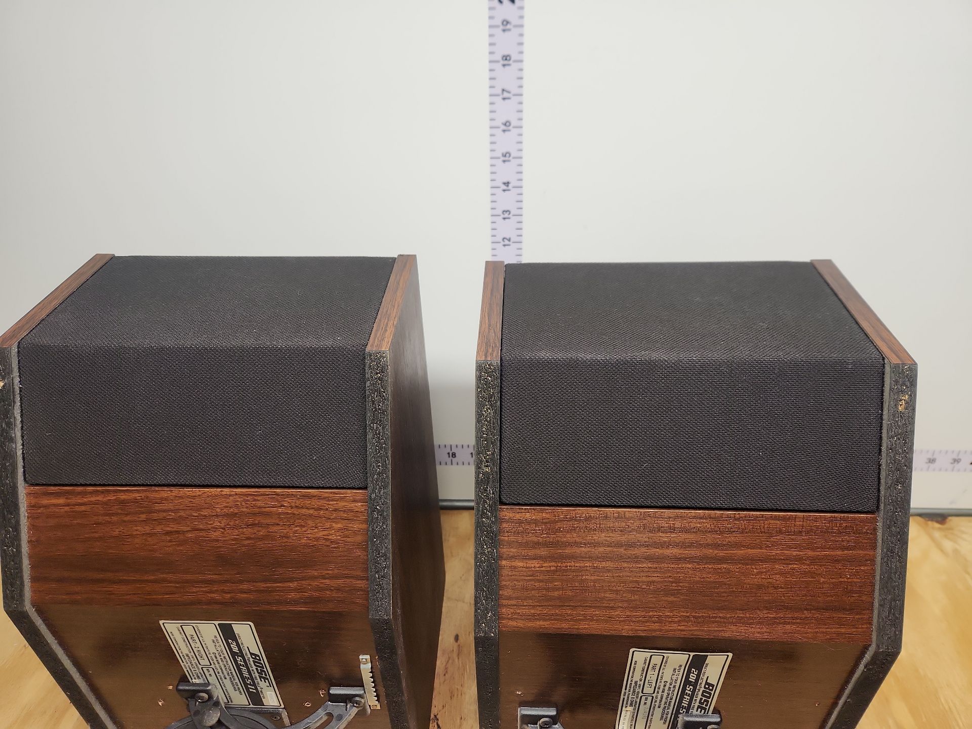 Bose 201 Series II Bookshelf Speakers - image 12 of 12