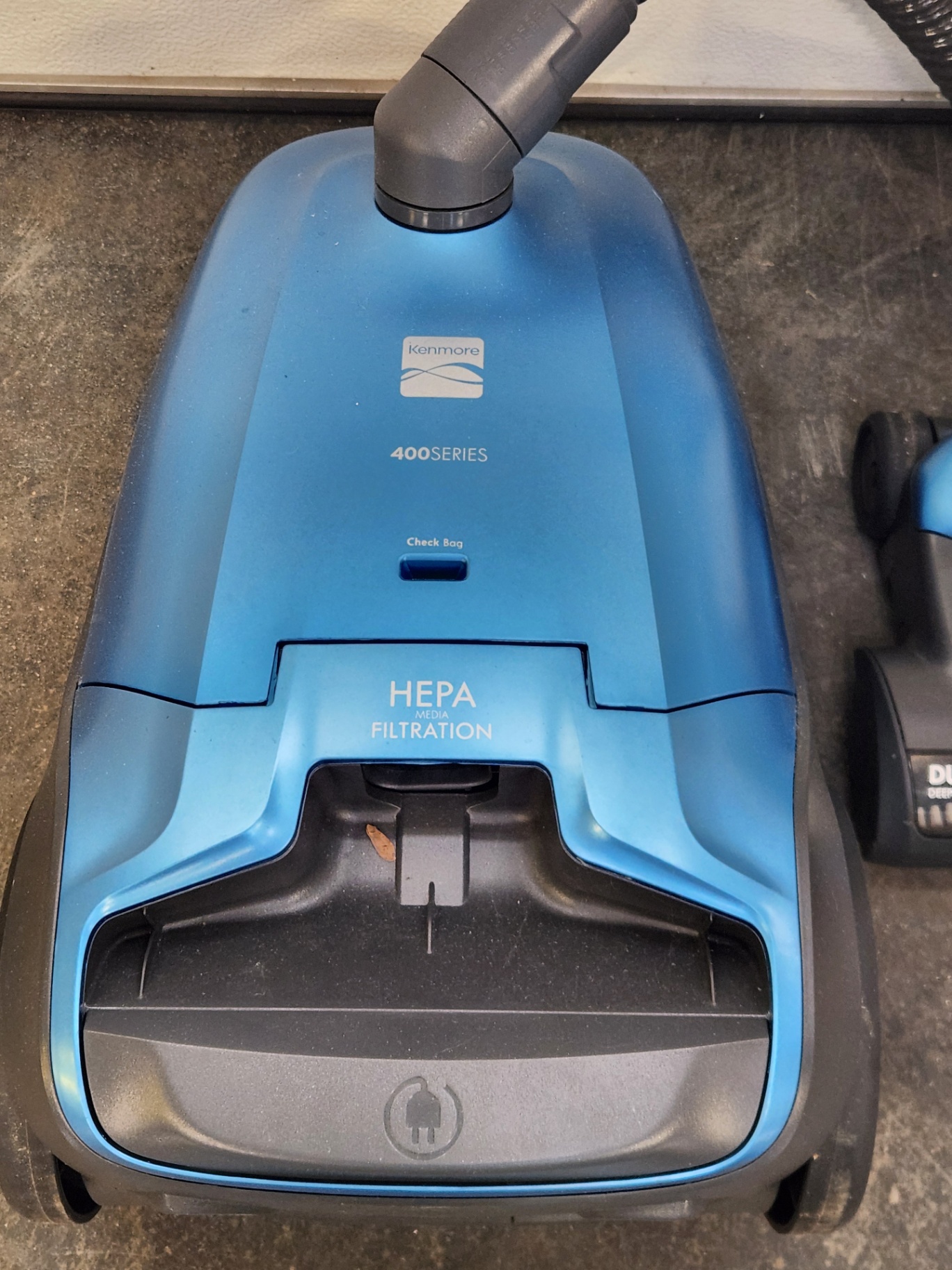 Kenmore BC3005 Vacuum Cleaner - image 3 of 14