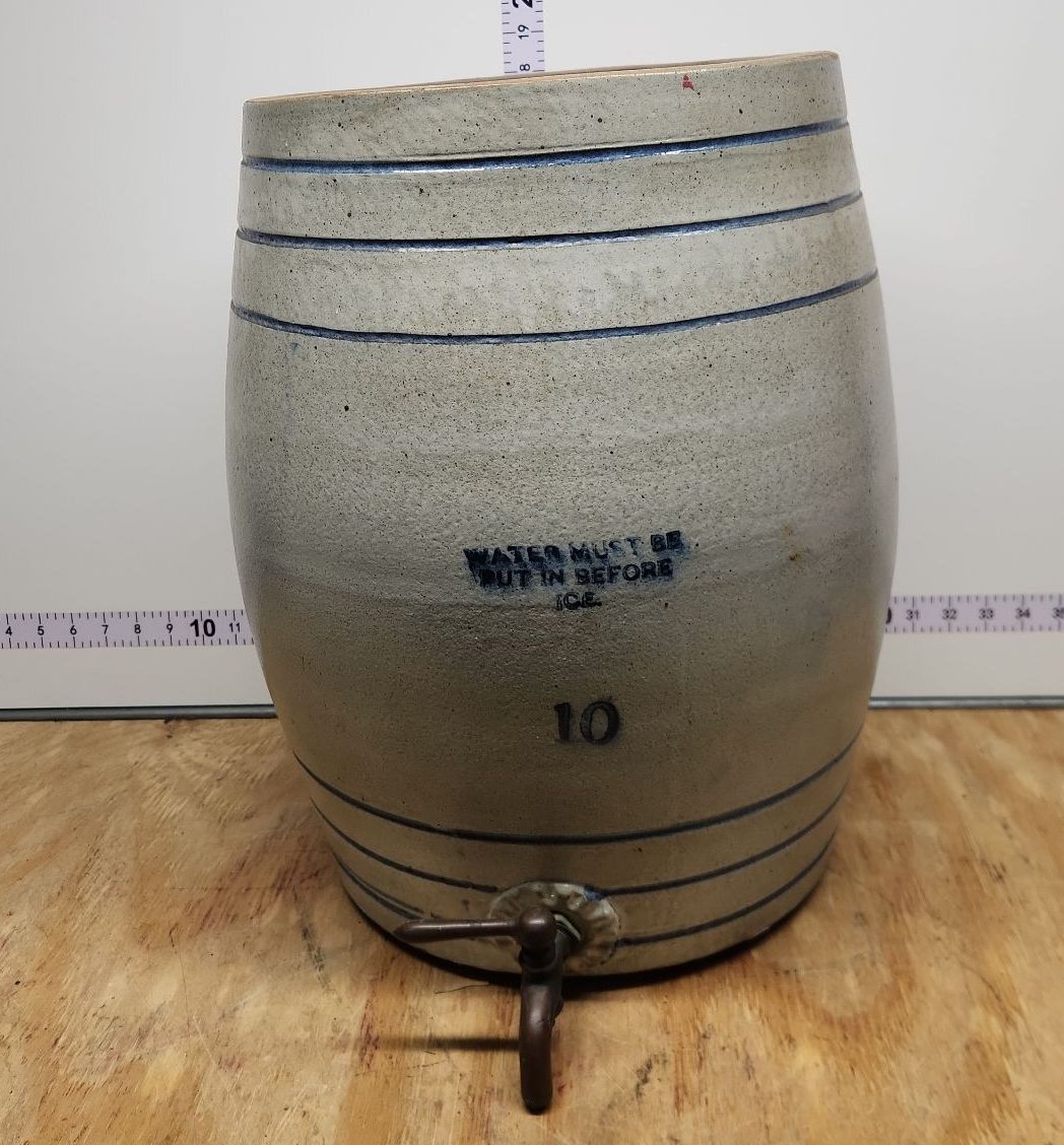 10 Gallon Stoneware Water Cooler - image 1 of 11