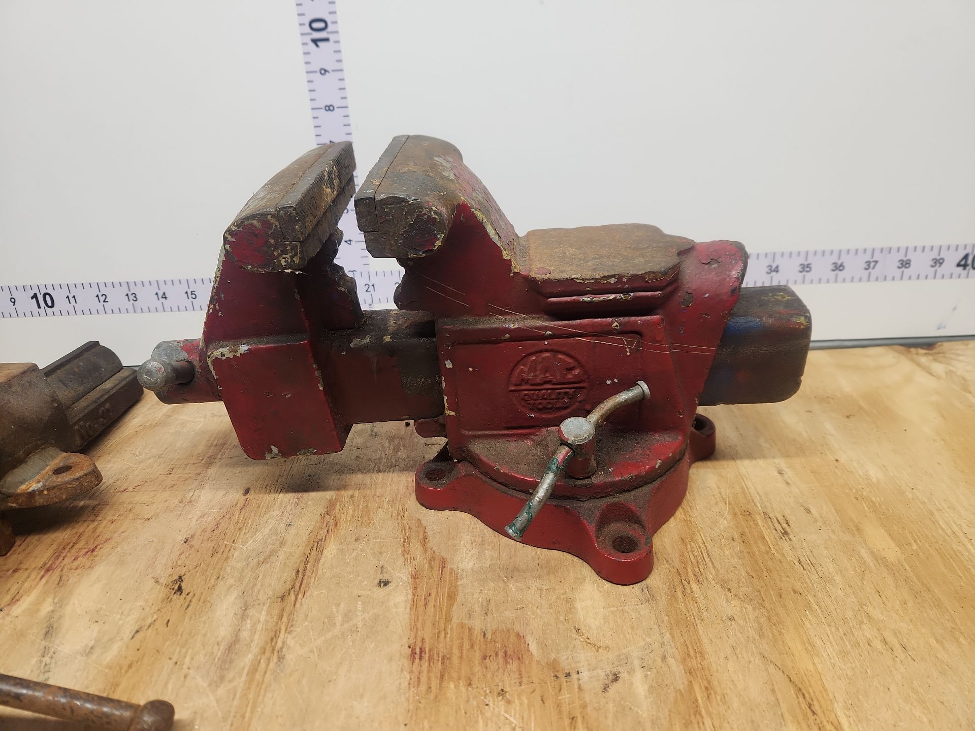 Vise Lot - image 2 of 16