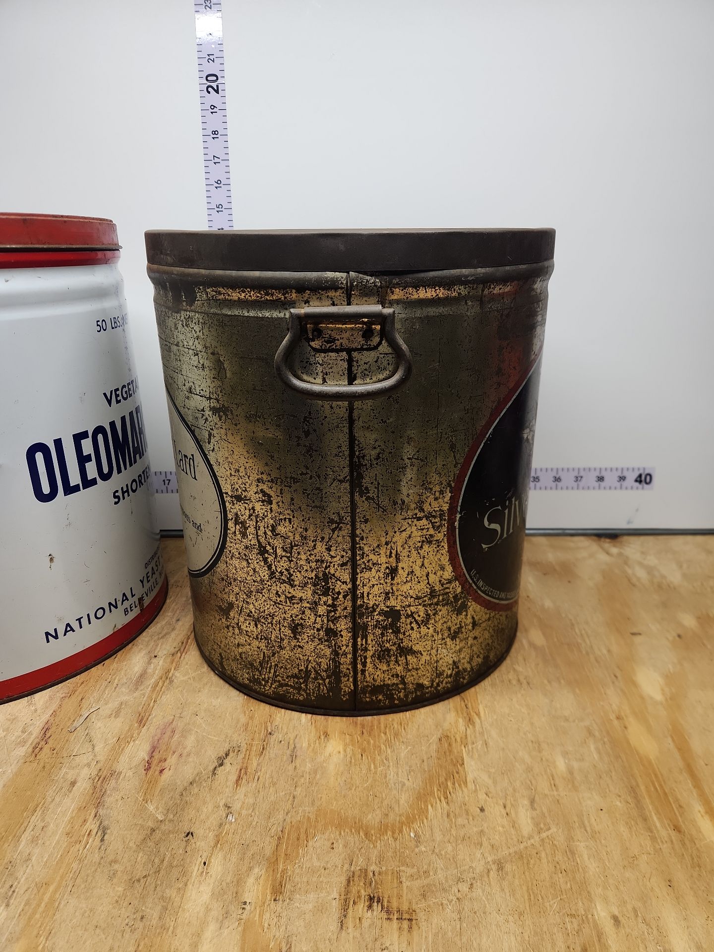 Shortening Tin Lot - image 9 of 11
