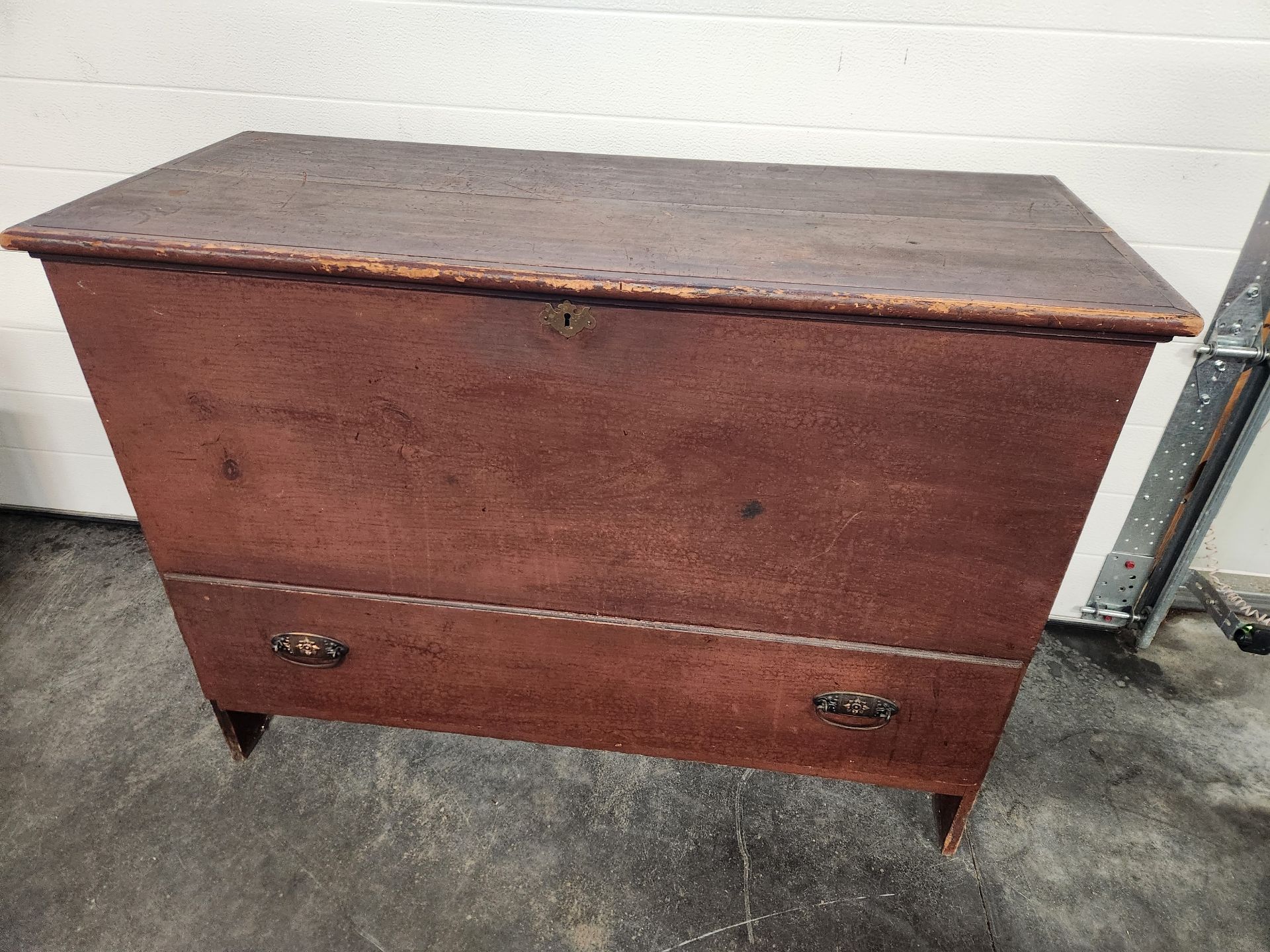 Early Pine Blanket Chest - image 1 of 28