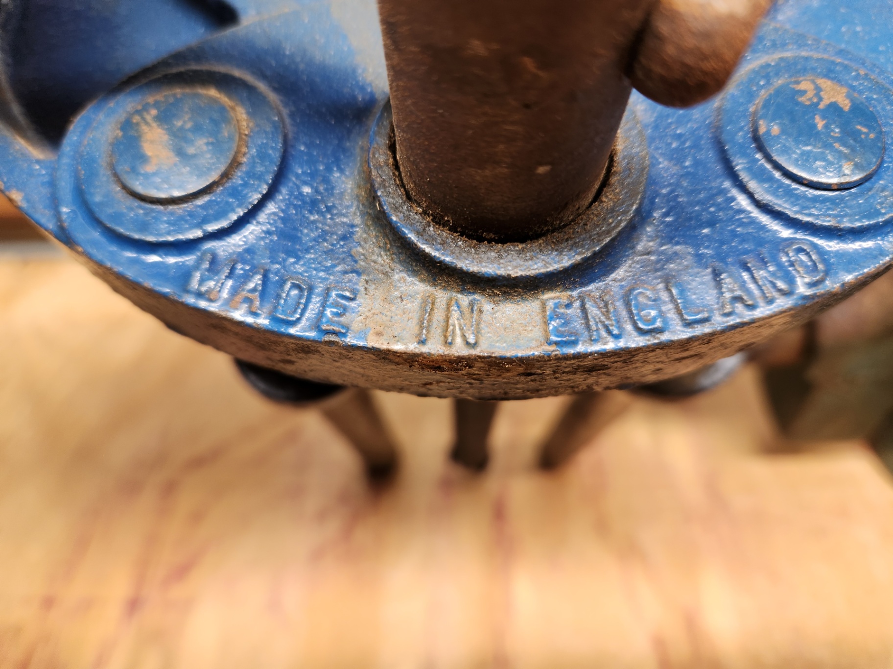 Vise Lot - image 4 of 11