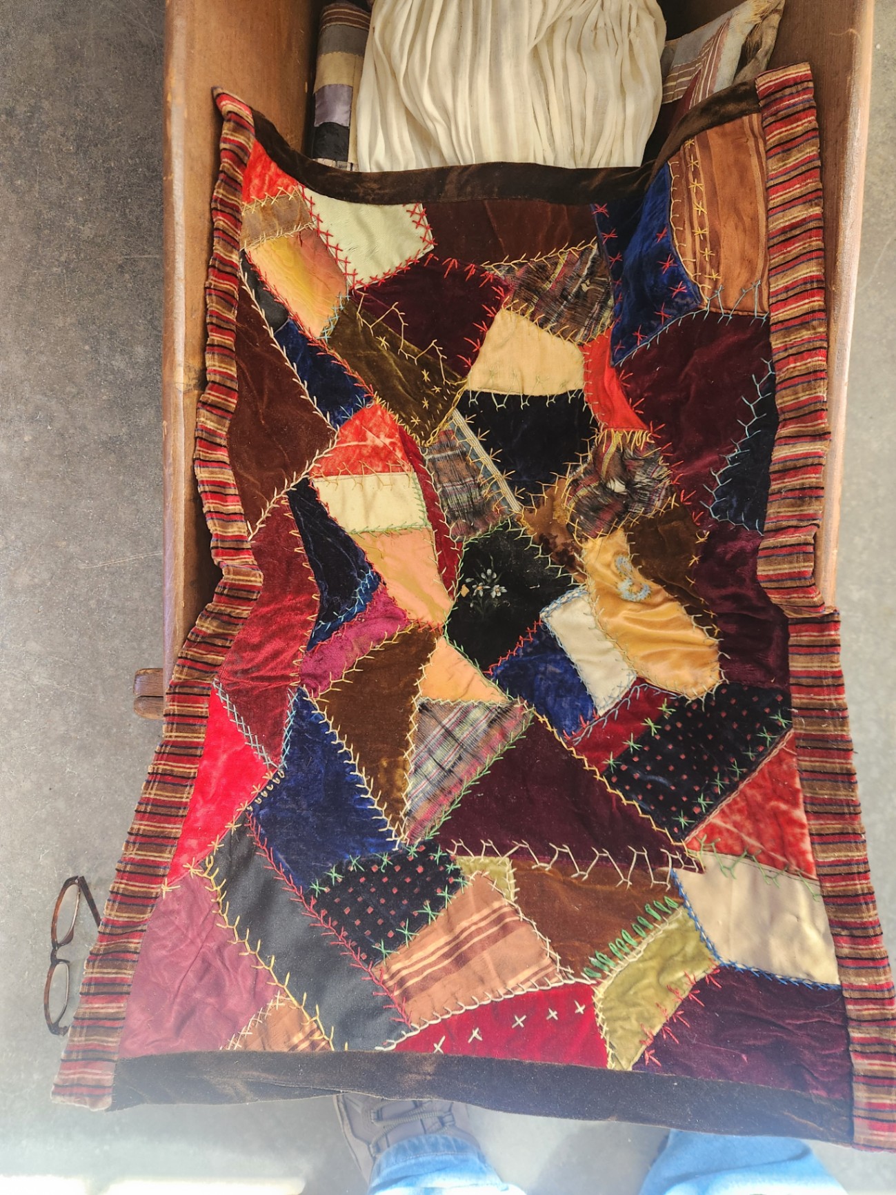 Cradle, Doll, Quilts & Pillow - image 3 of 24