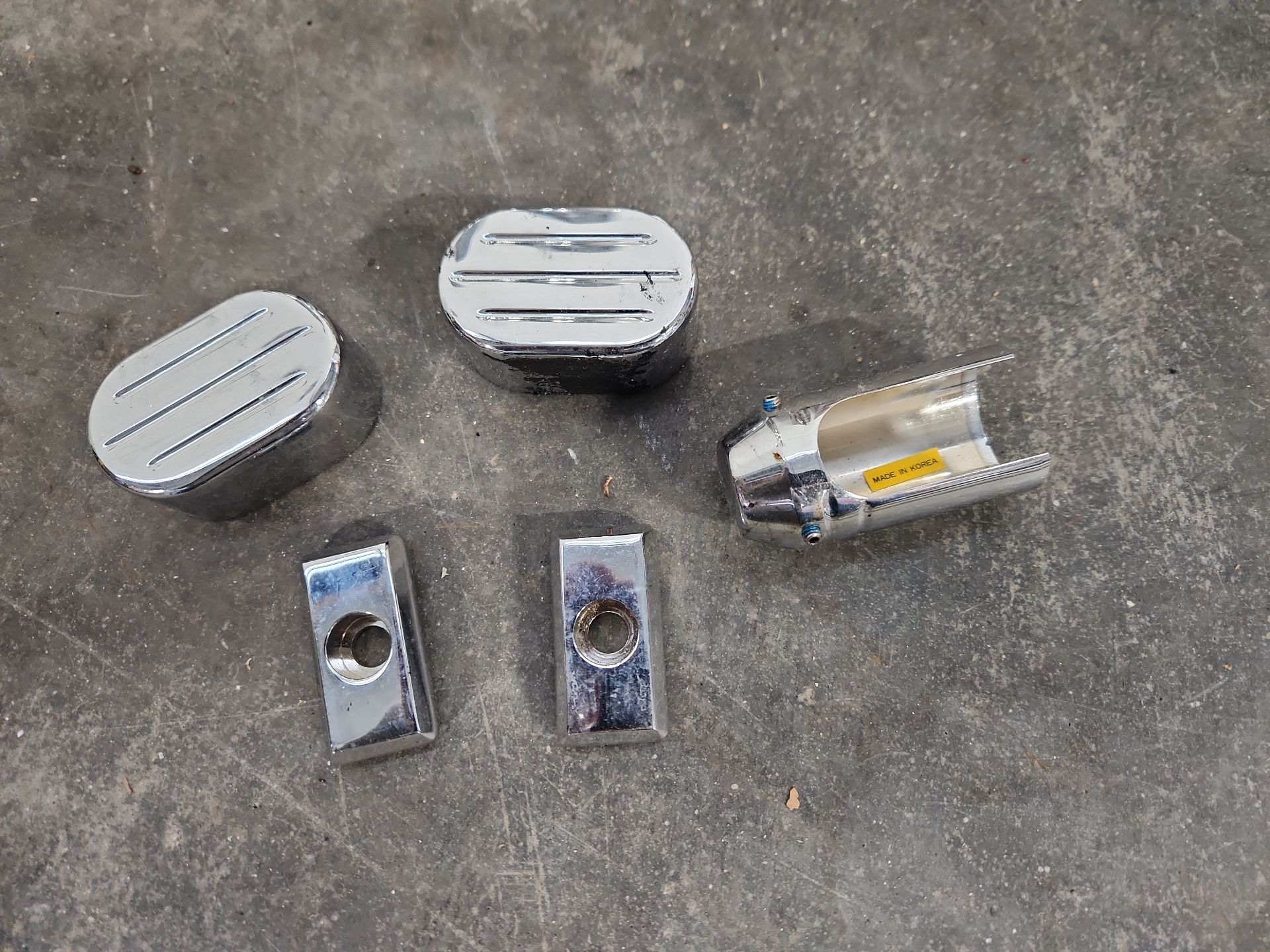Miscellaneous Motorcycle Parts Lot - image 13 of 32