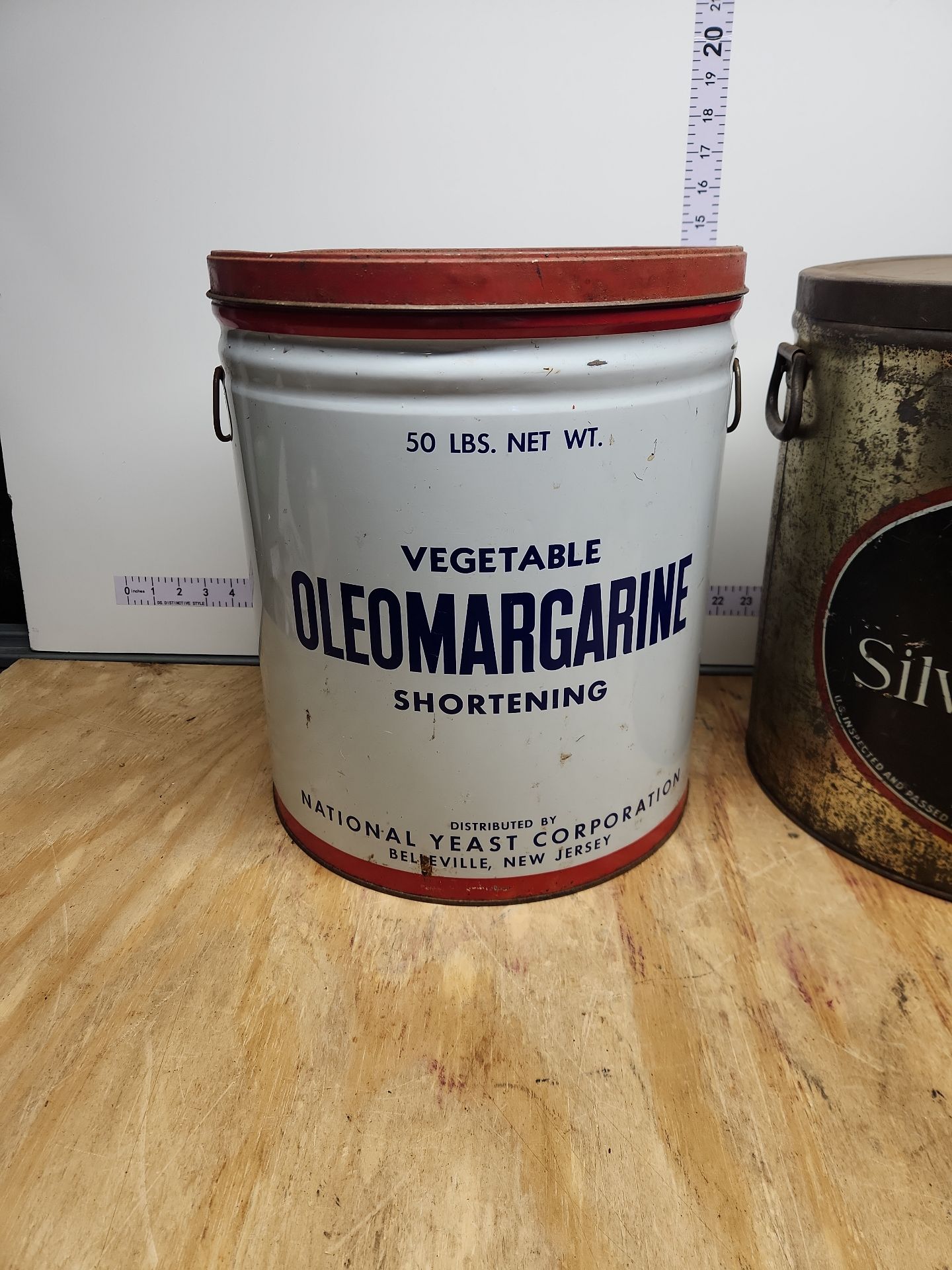 Shortening Tin Lot - image 2 of 11
