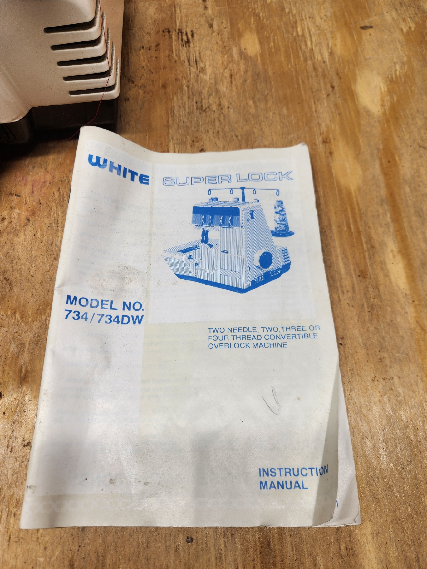 White 734-DW Superlock Sewing Machine - image 9 of 10
