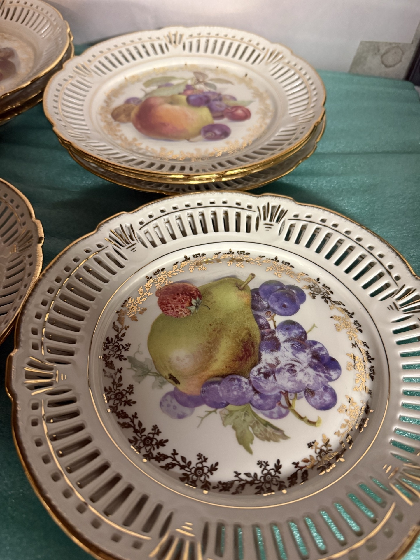 Schwarzenhammer Fruit-pattern porcelain plates with gold trim and perforated rims - image 2 of 8