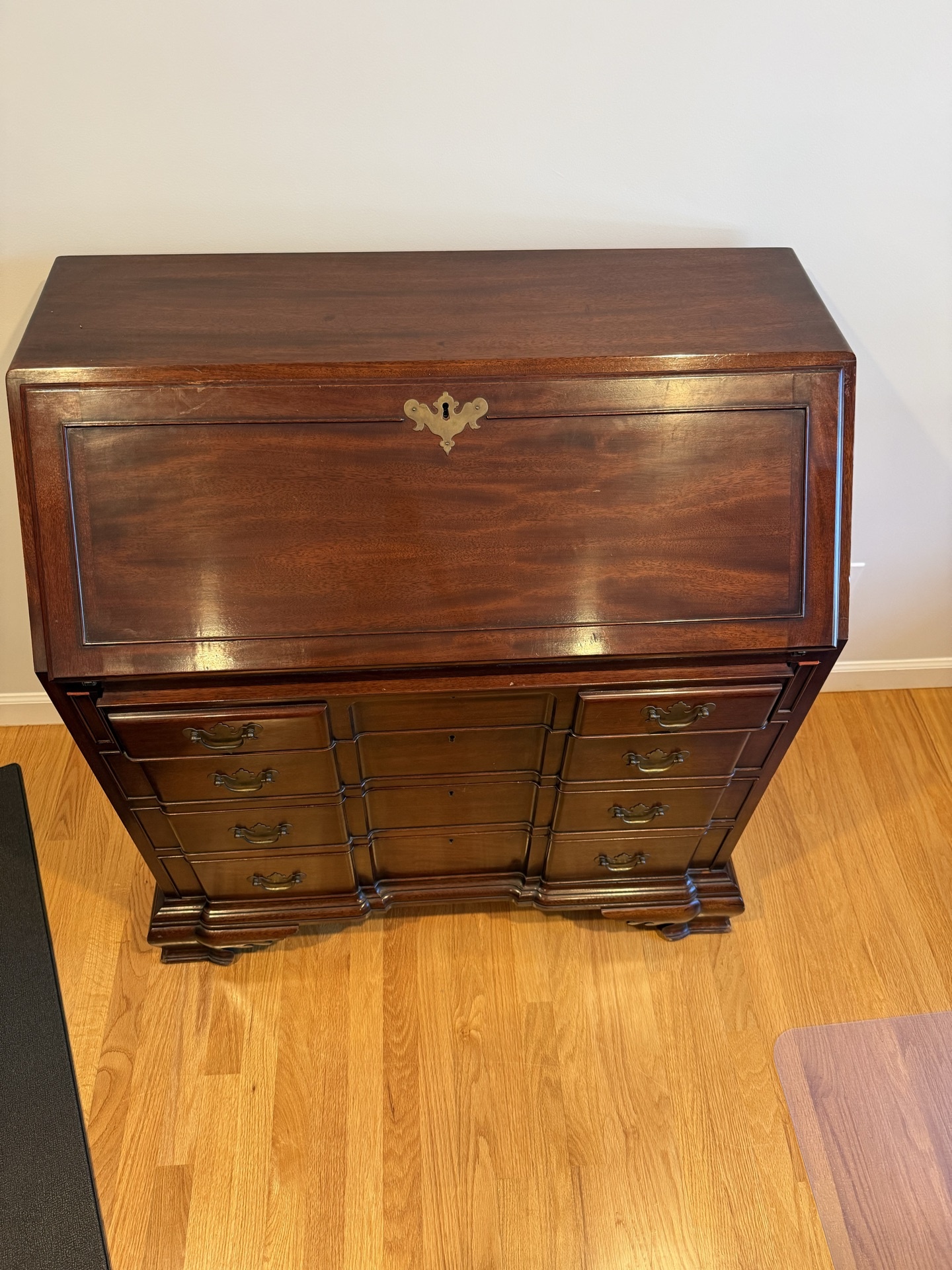 Antique mahogany slant-front desk with upper cabinet - image 3 of 9