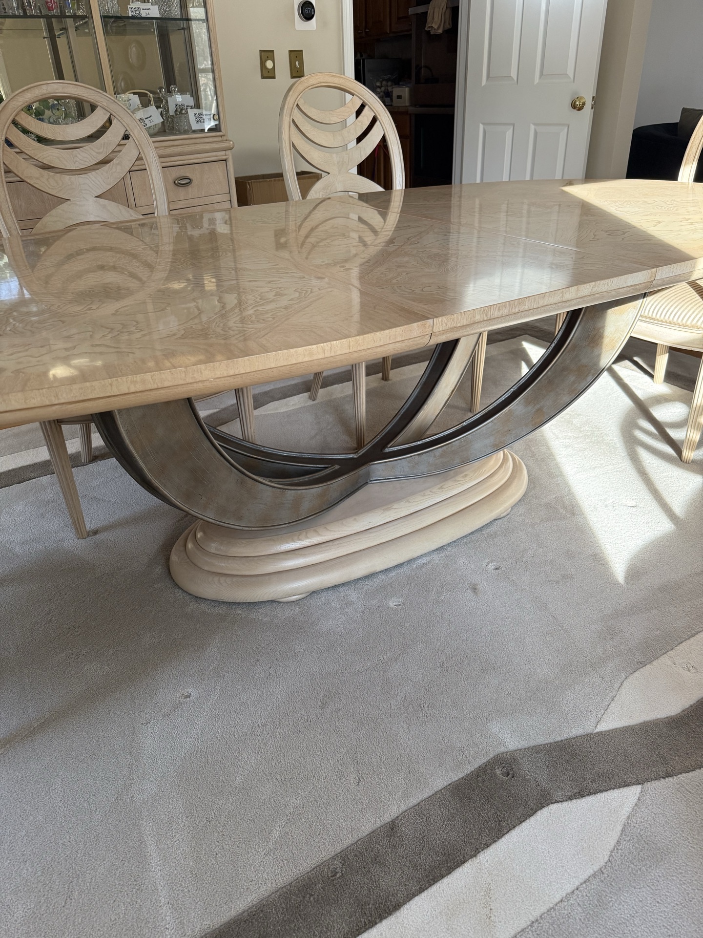 Oval dining table with pedestal base and 6 upholstered chairs - image 7 of 8