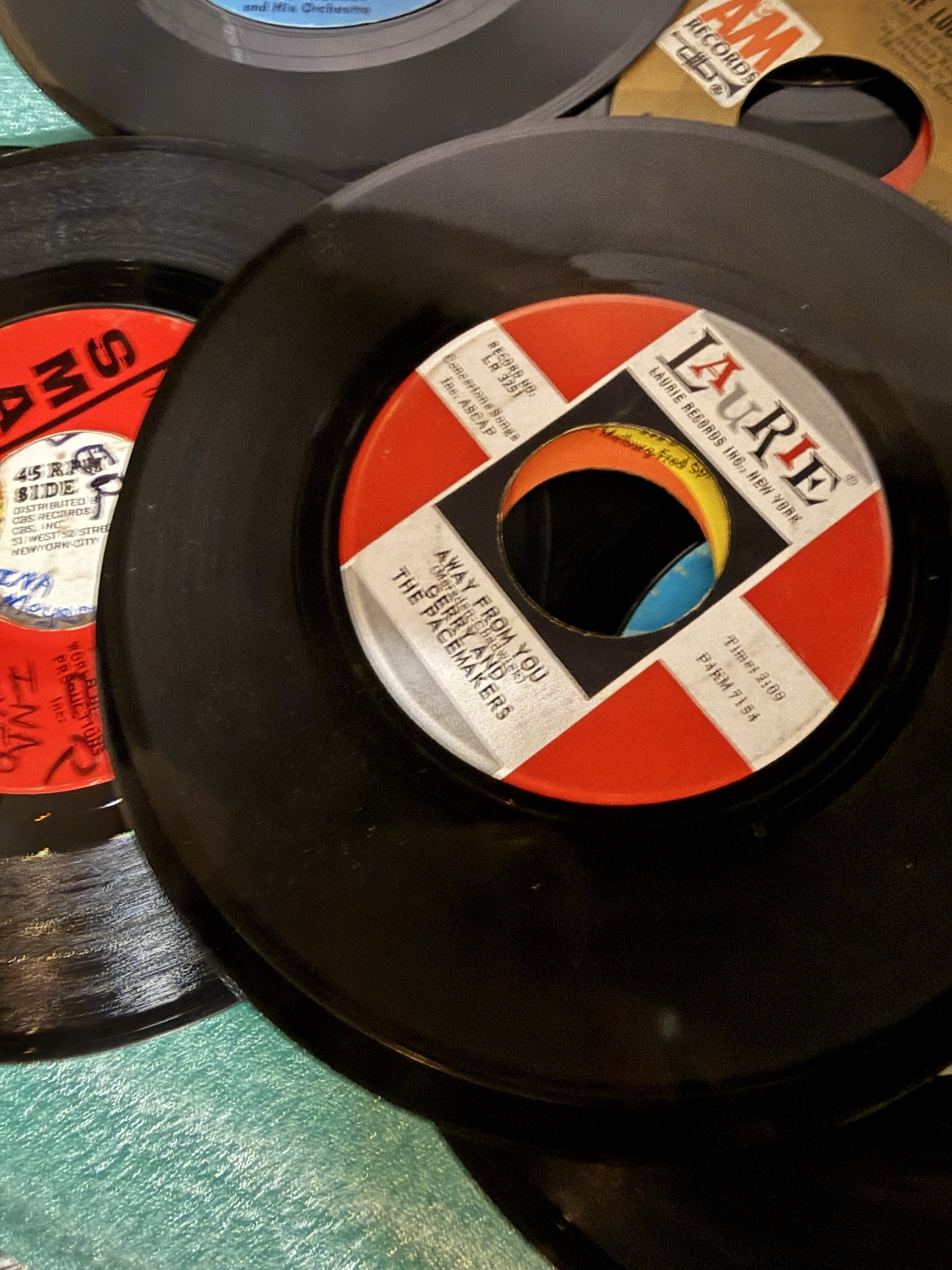 Collection of 7-inch vinyl singles (45 rpm) - image 3 of 8