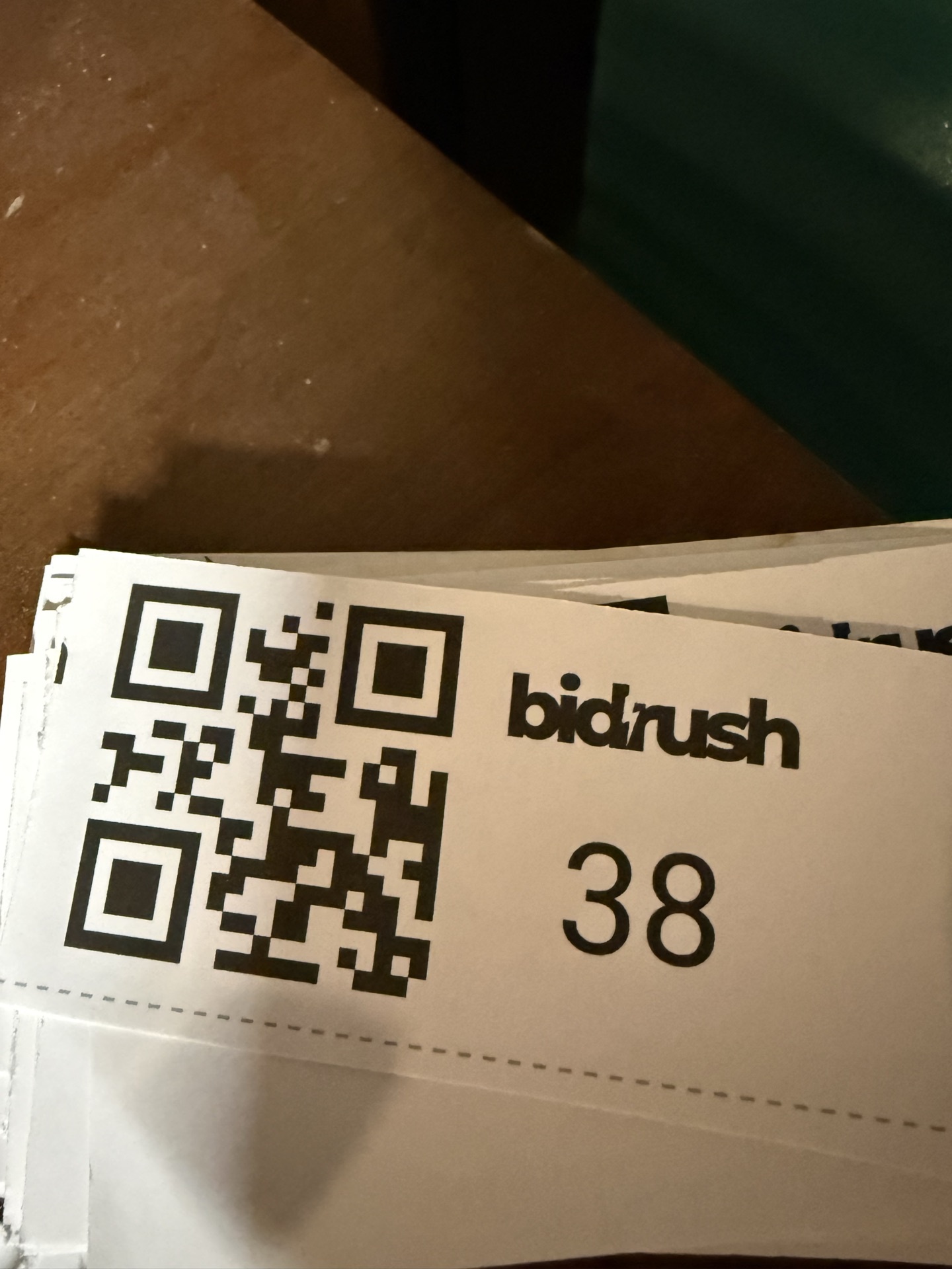 Assorted porcelain figurine set - image 8 of 8