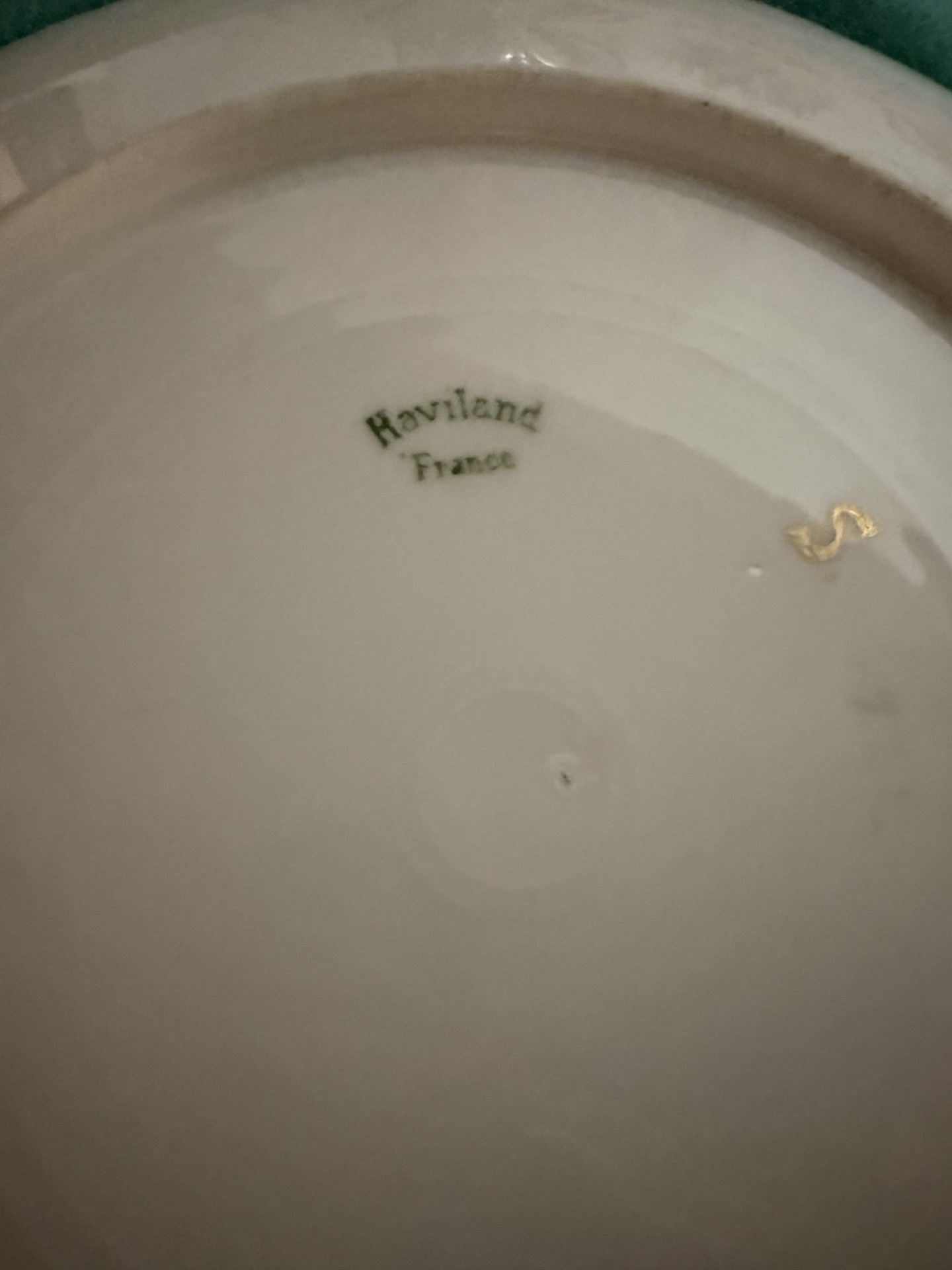 Set of four decorative porcelain plates with floral designs - image 7 of 10