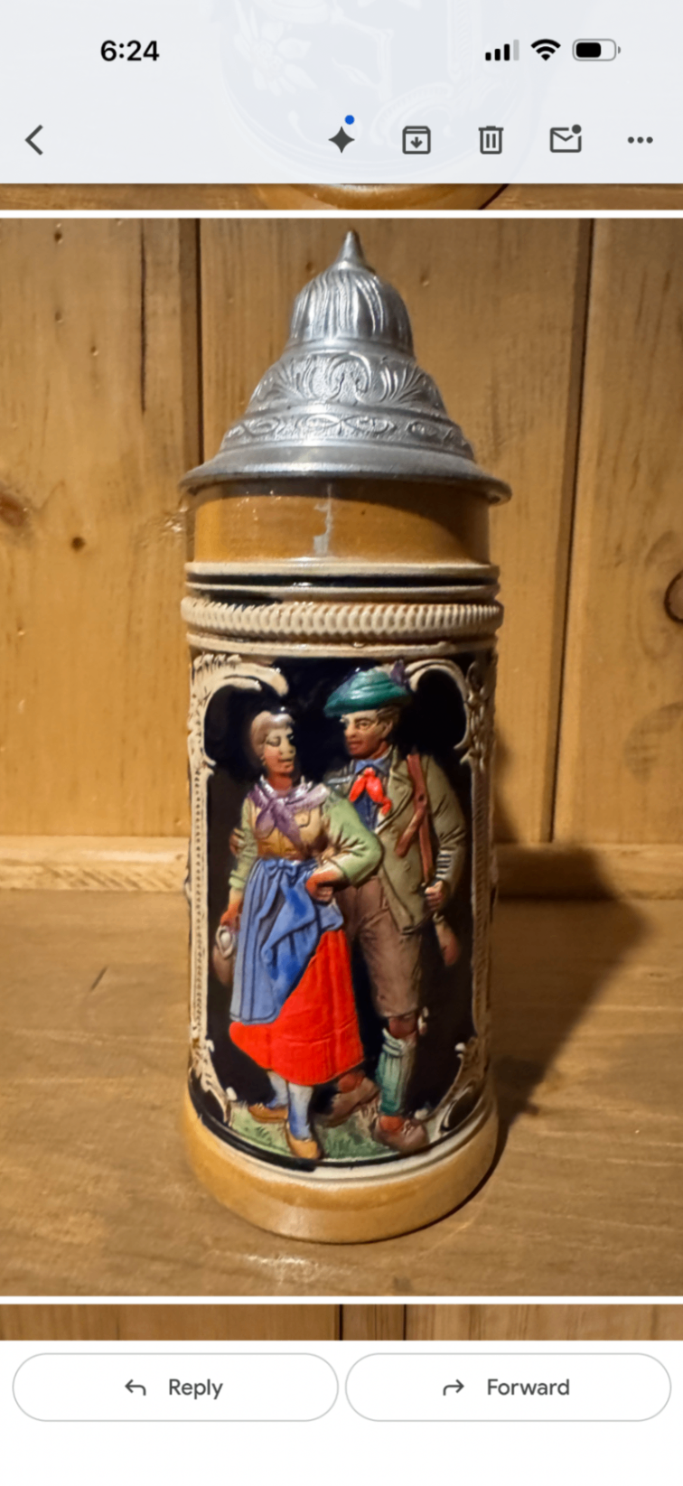 Beer stein with lid and hunting knife - image 1 of 4