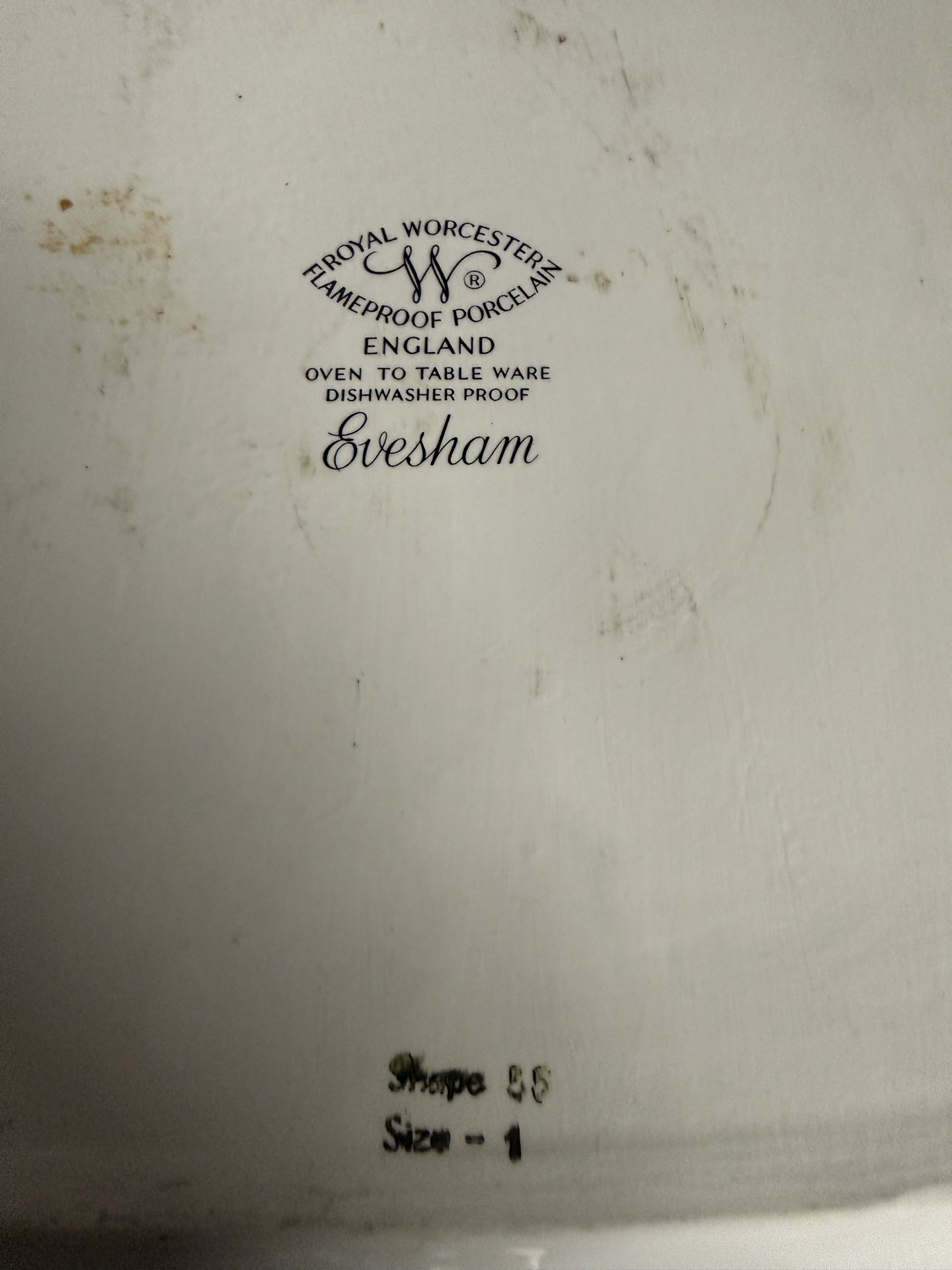 Royal Worcester Evesham porcelain tableware set - image 7 of 10