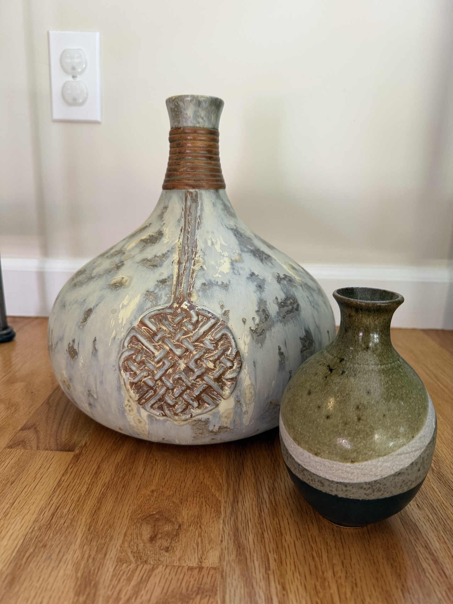 Two ceramic vases with varying glazes   - image 1 of 4
