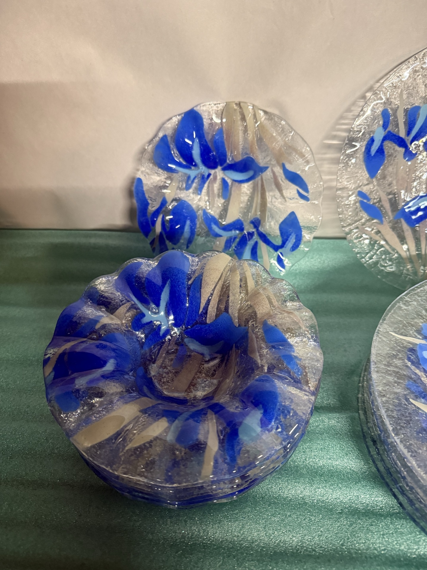 Sydenstricker blue floral glass bowls and plates set - image 2 of 4