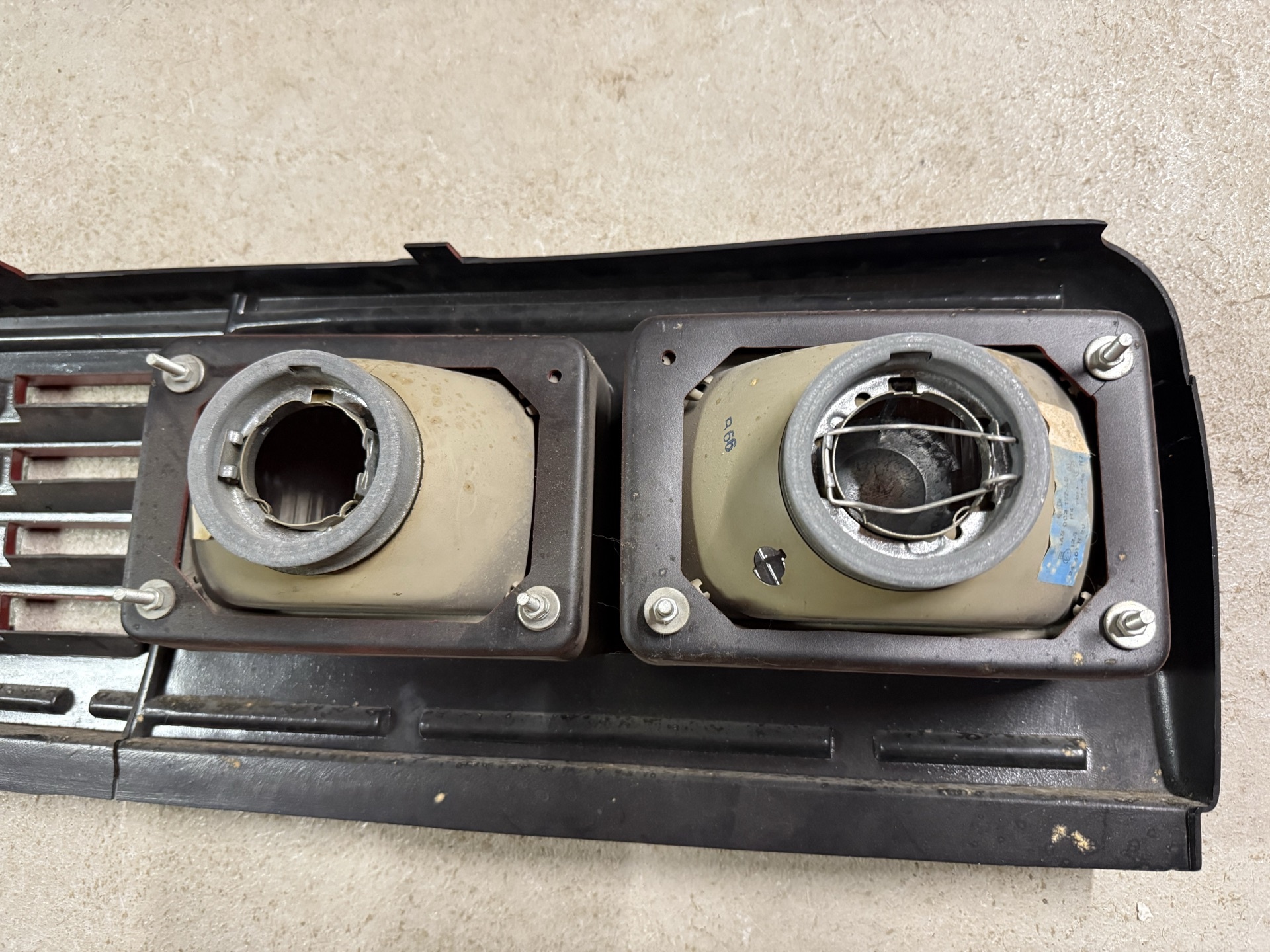 Red front grille with integrated rectangular headlights and related automotive parts - image 4 of 7