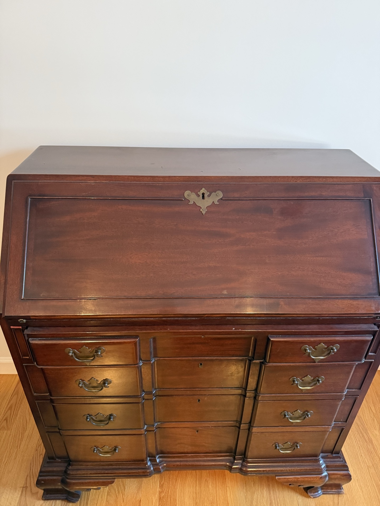 Antique mahogany slant-front desk with upper cabinet - image 4 of 9