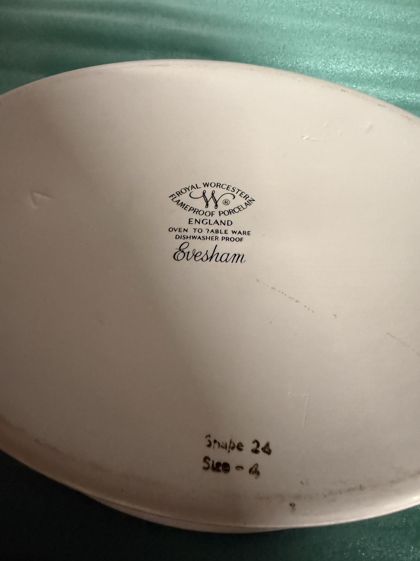 Six-piece Royal Worcester Evesham Covered Casseroles - image 7 of 8