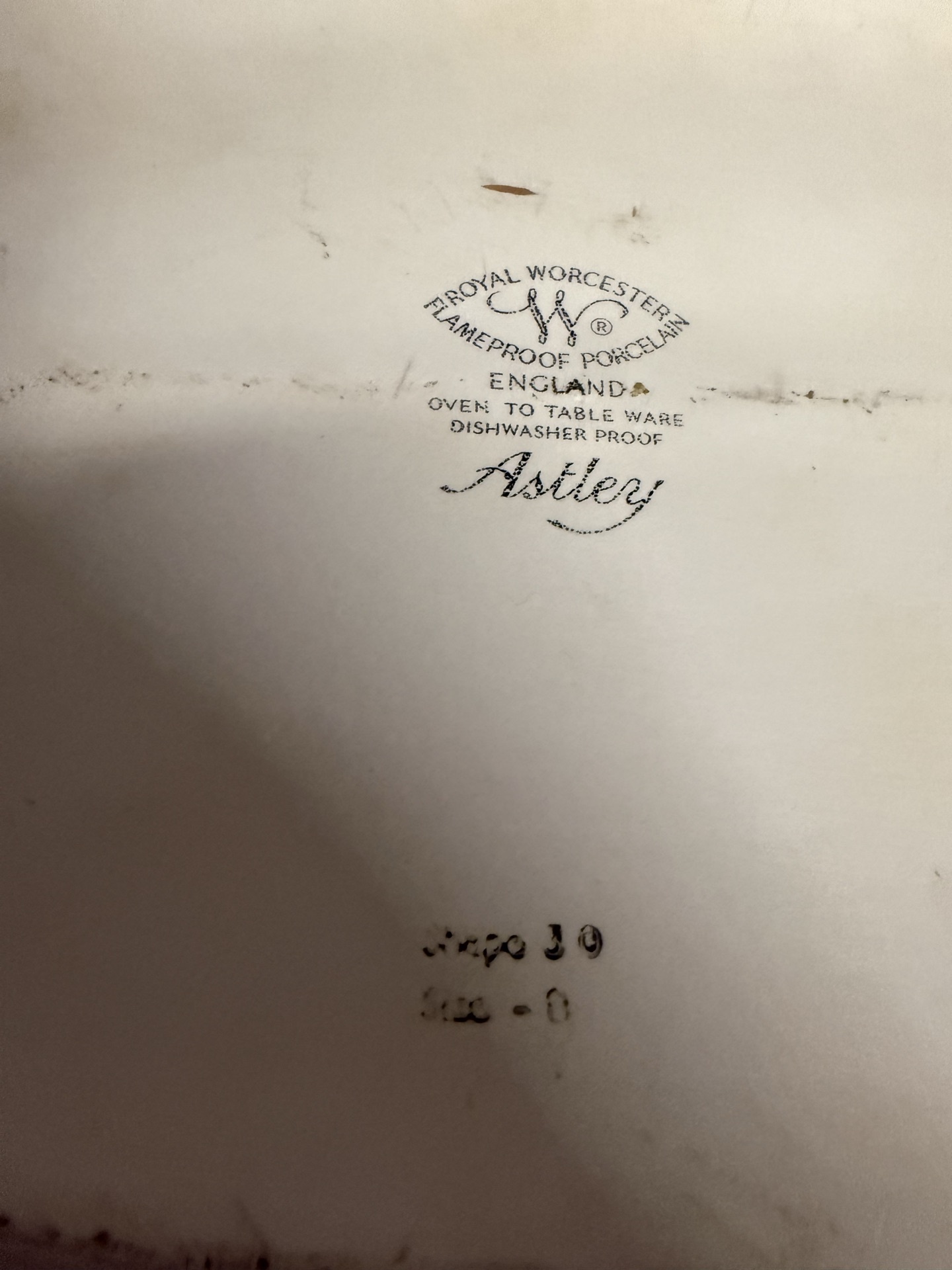 Royal Worcester porcelain dinnerware: round fruit plate and oval floral platter - image 4 of 6